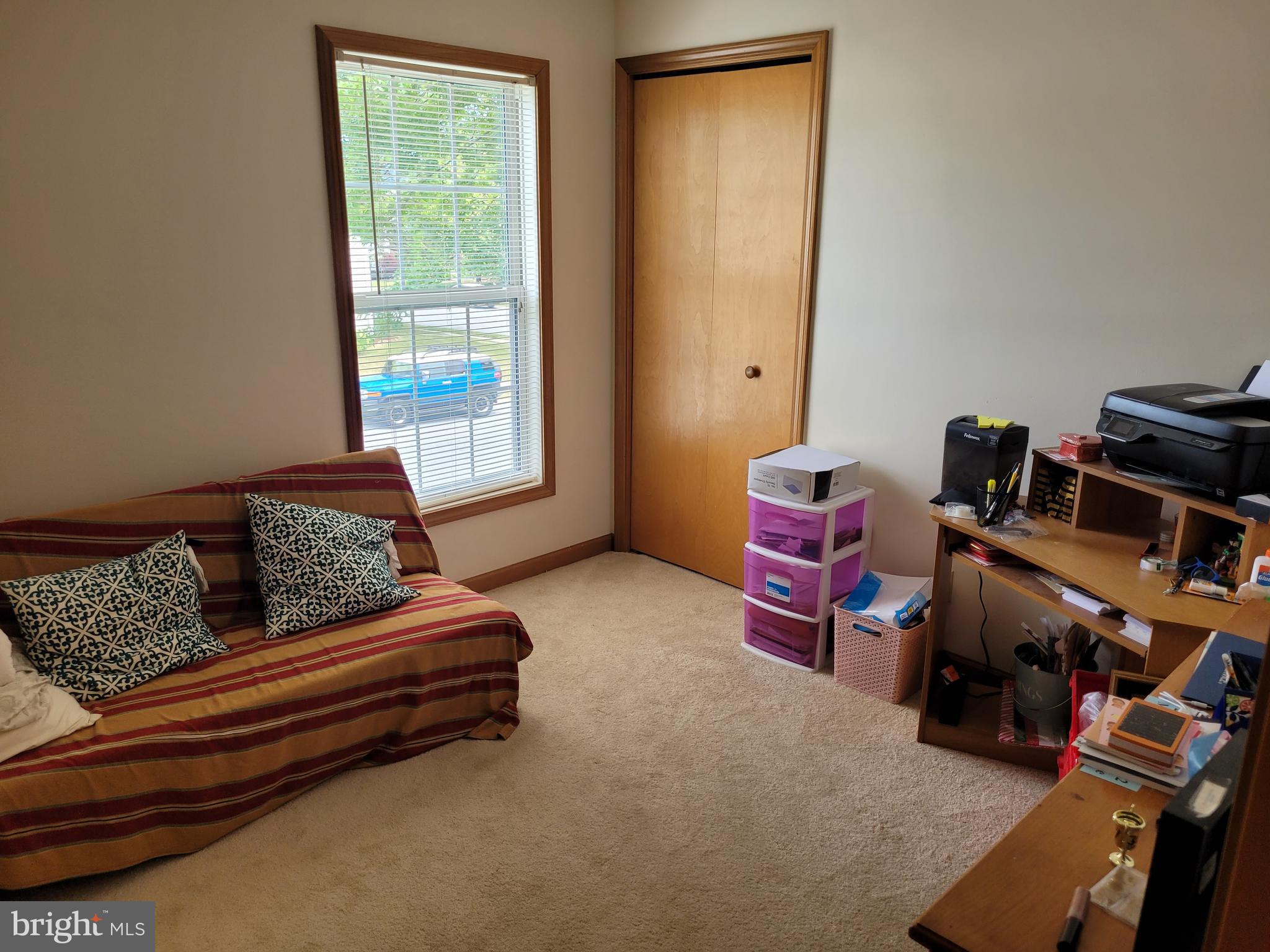 LAUREL HILLS NORTH - Residential