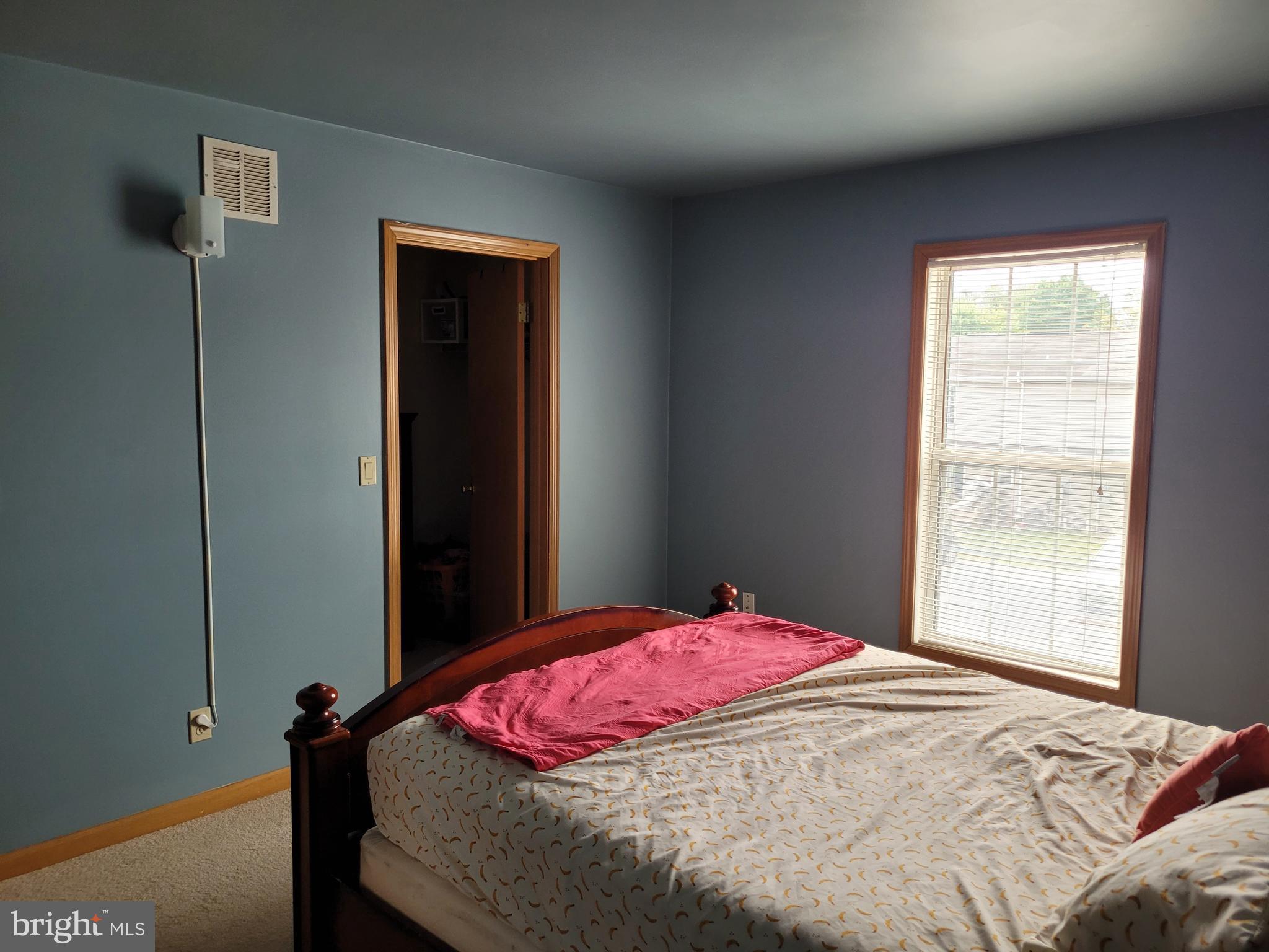 LAUREL HILLS NORTH - Residential