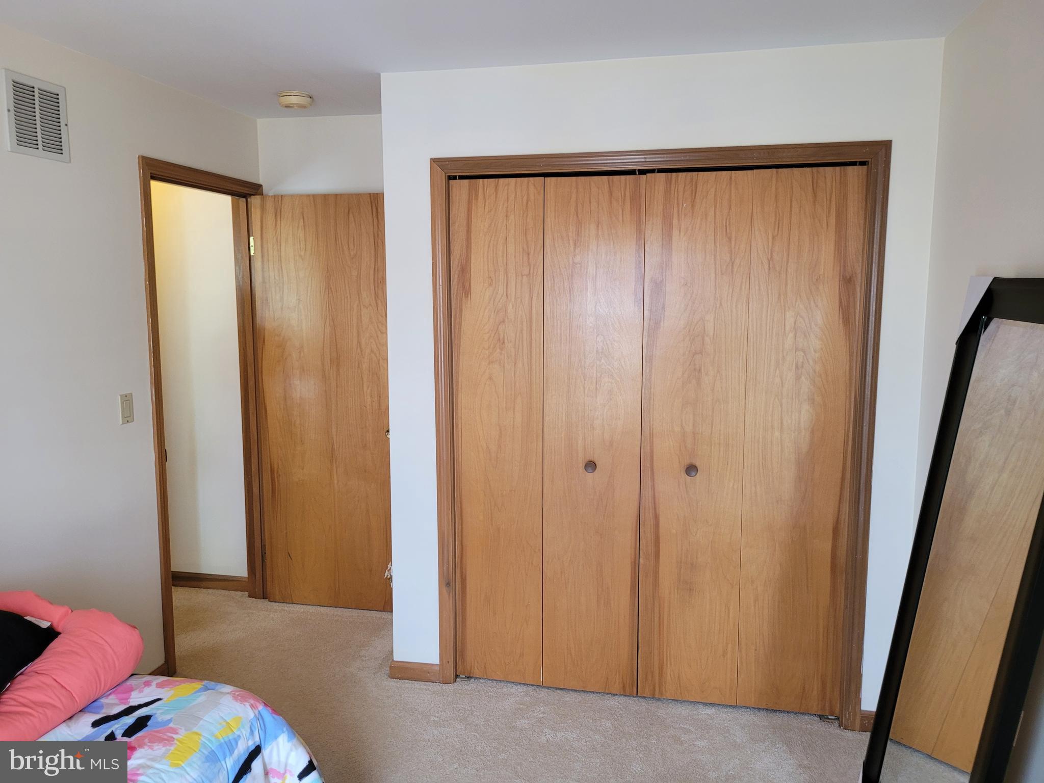 LAUREL HILLS NORTH - Residential