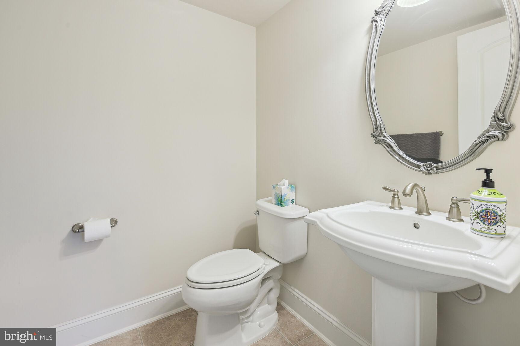 PARKLANDS AT WATKINS MILL - Residential Lease