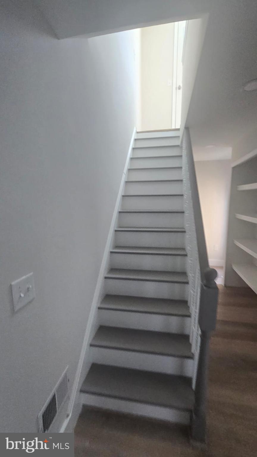 FEDERAL HILL HISTORIC DISTRICT - Residential Lease