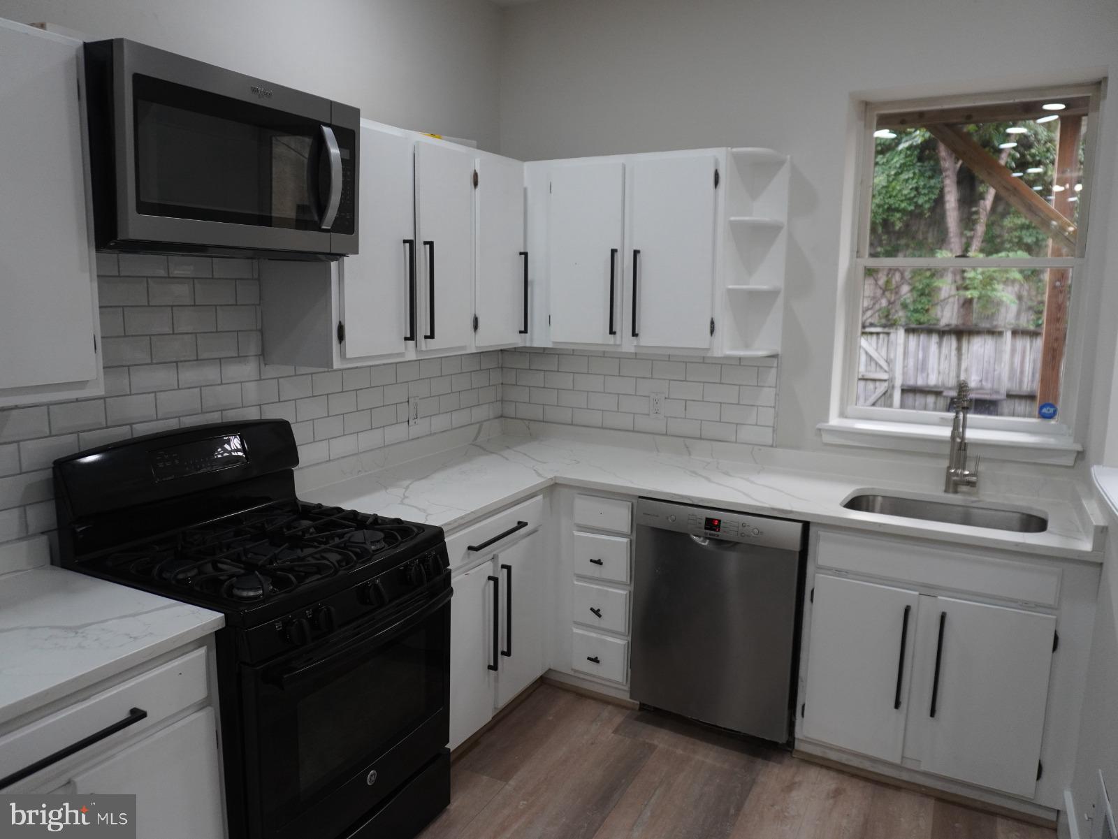 FEDERAL HILL HISTORIC DISTRICT - Residential Lease