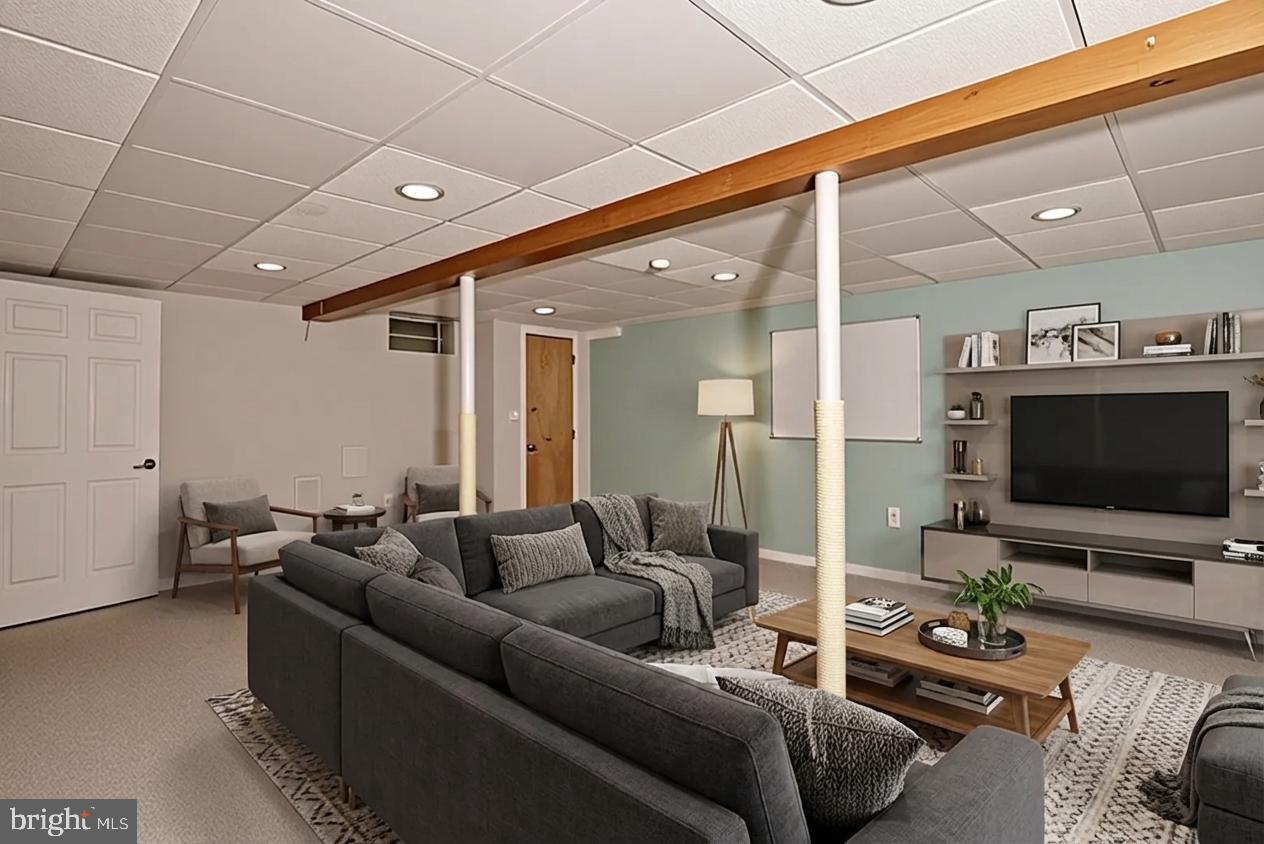 TRINITY WOODS - Residential