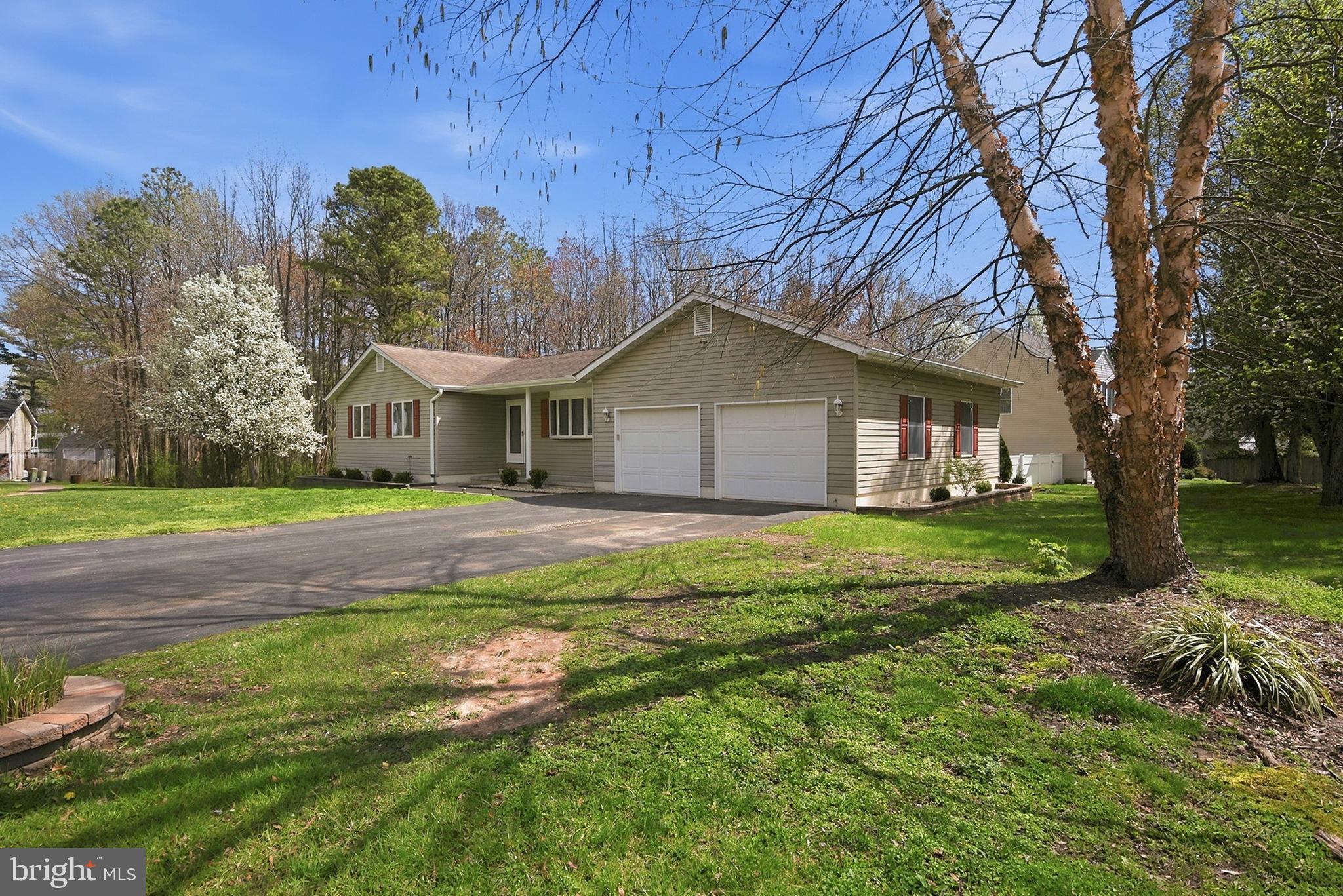 TRINITY WOODS - Residential