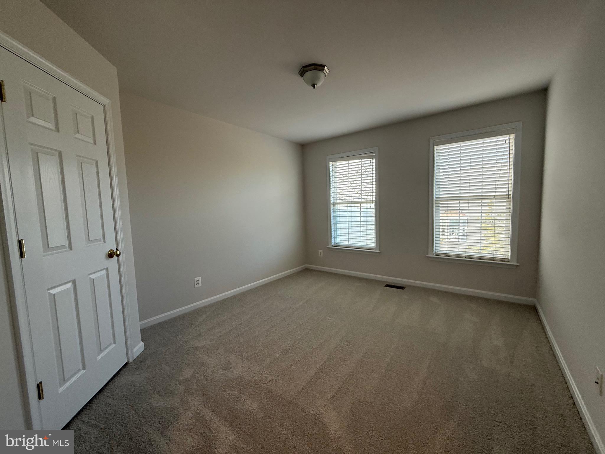 FAIRCREST - Residential Lease