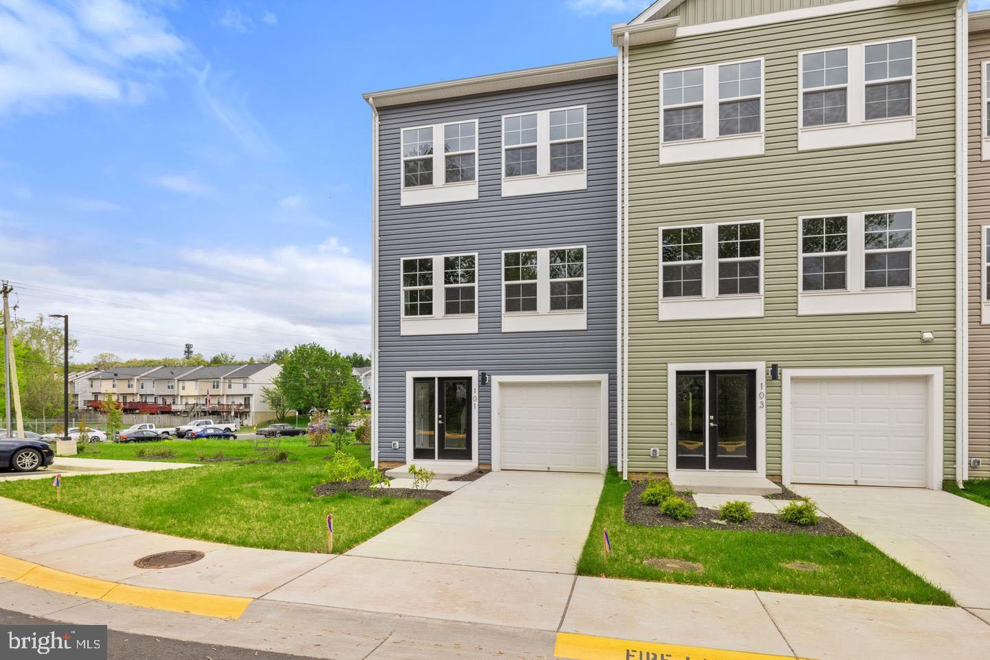 101 SAGE CREEK COURT