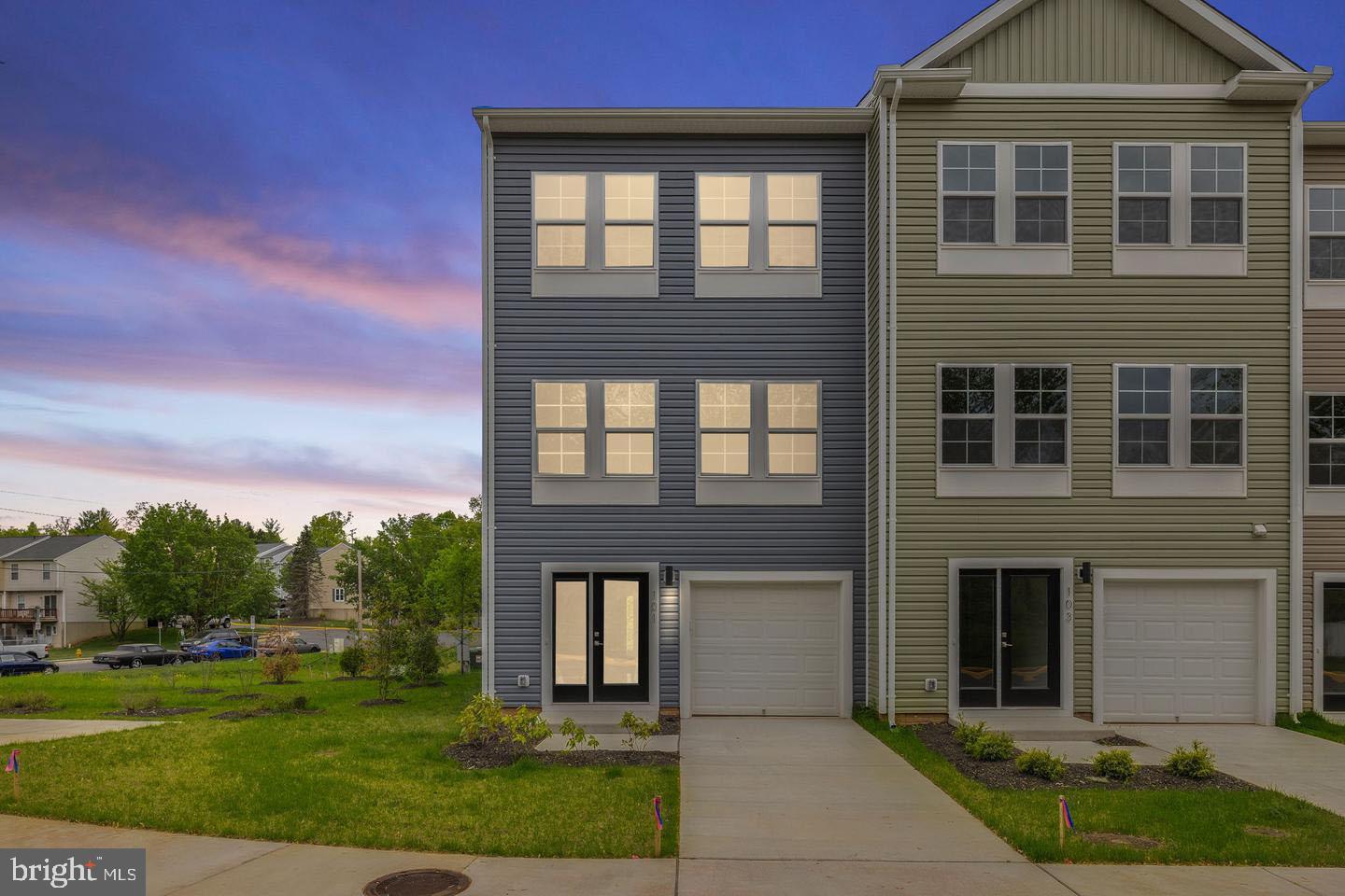 101 SAGE CREEK COURT