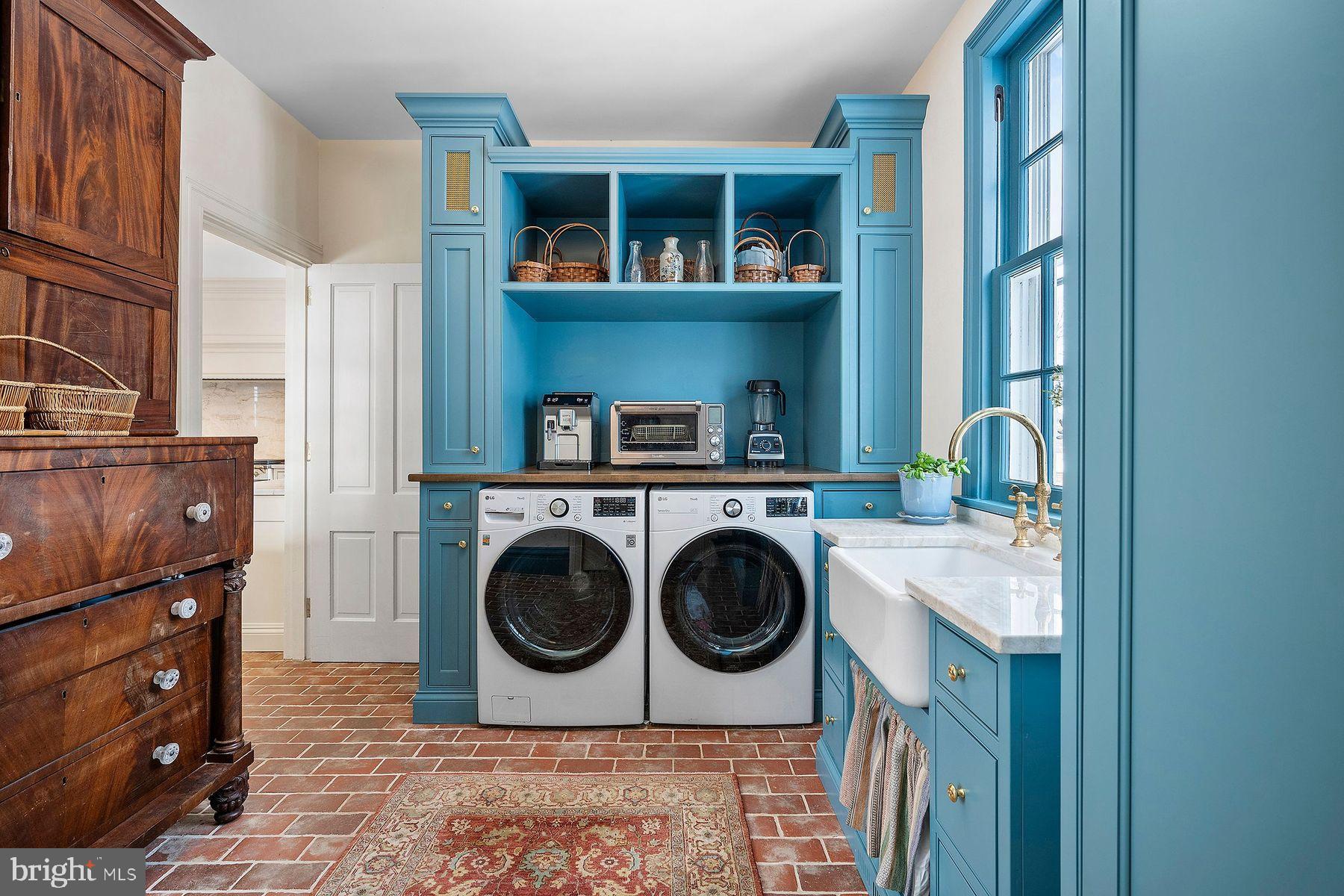 PITTSBURGH - Residential