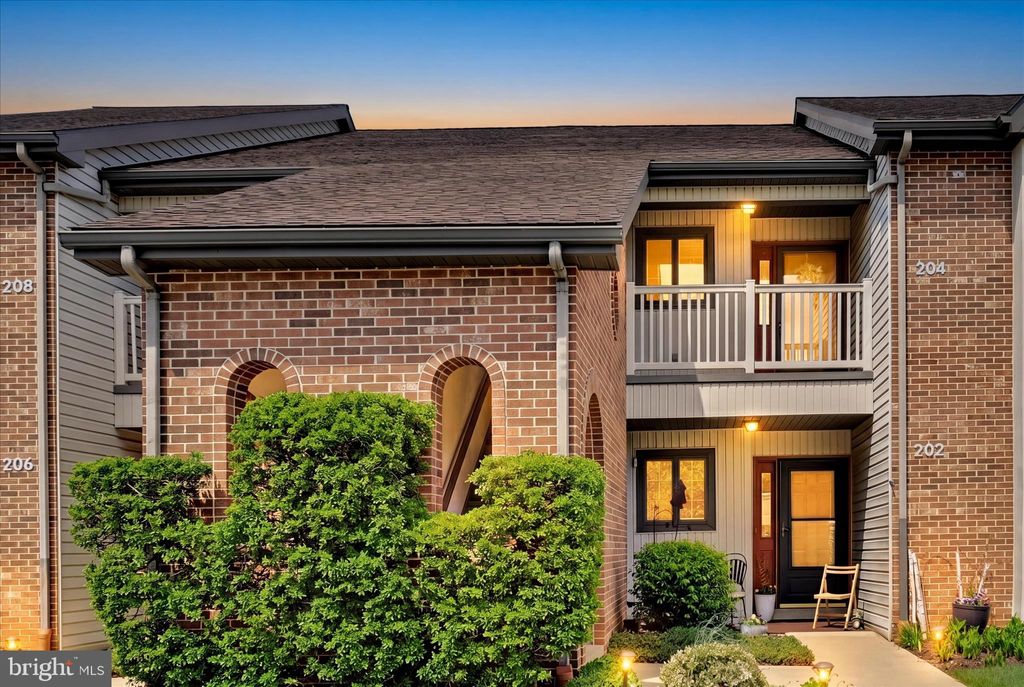 Photo of 204 Black Oak Drive, LANCASTER, PA 17602 (MLS # PALA2086536)