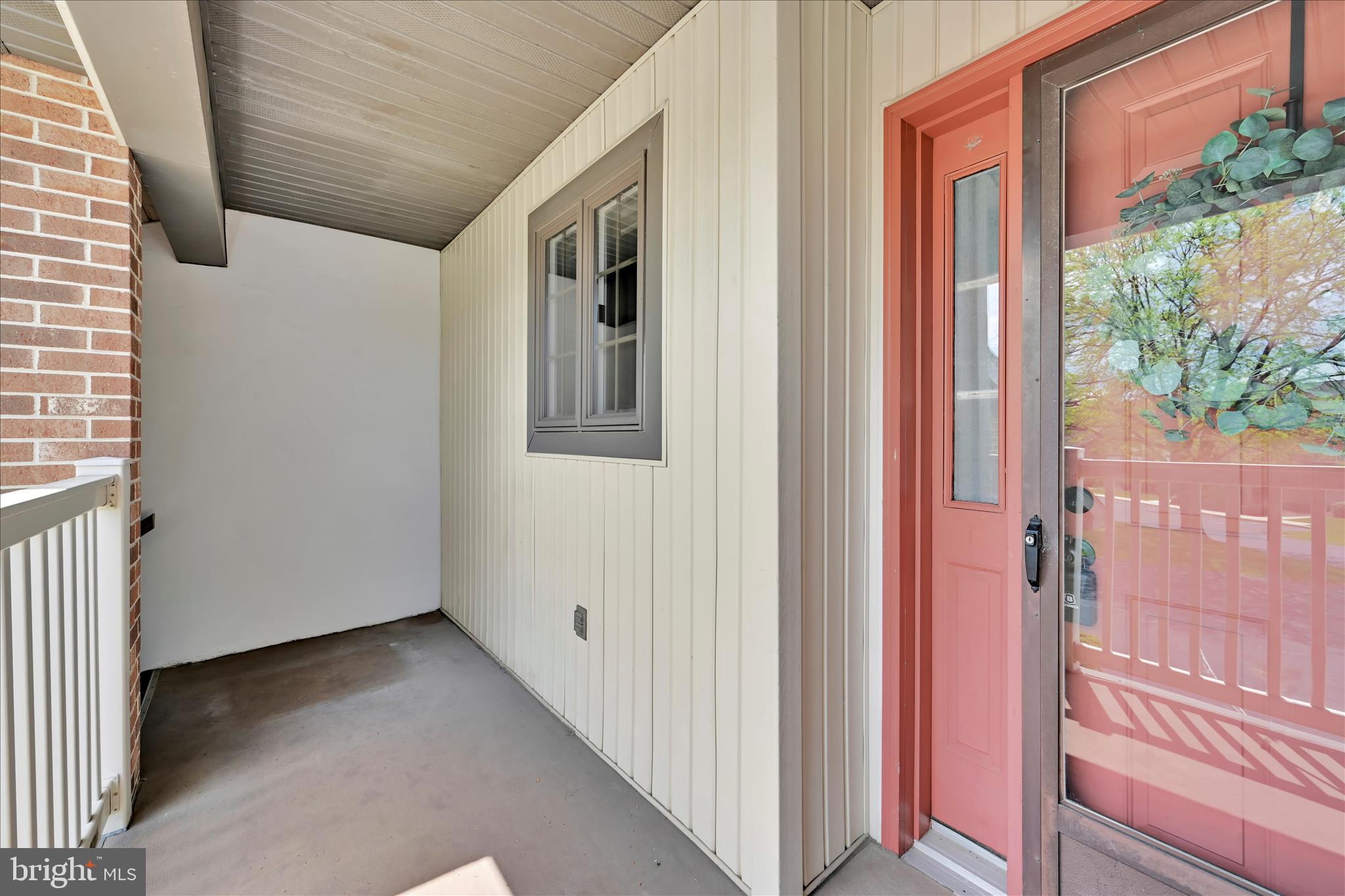 THE OAKS - Residential