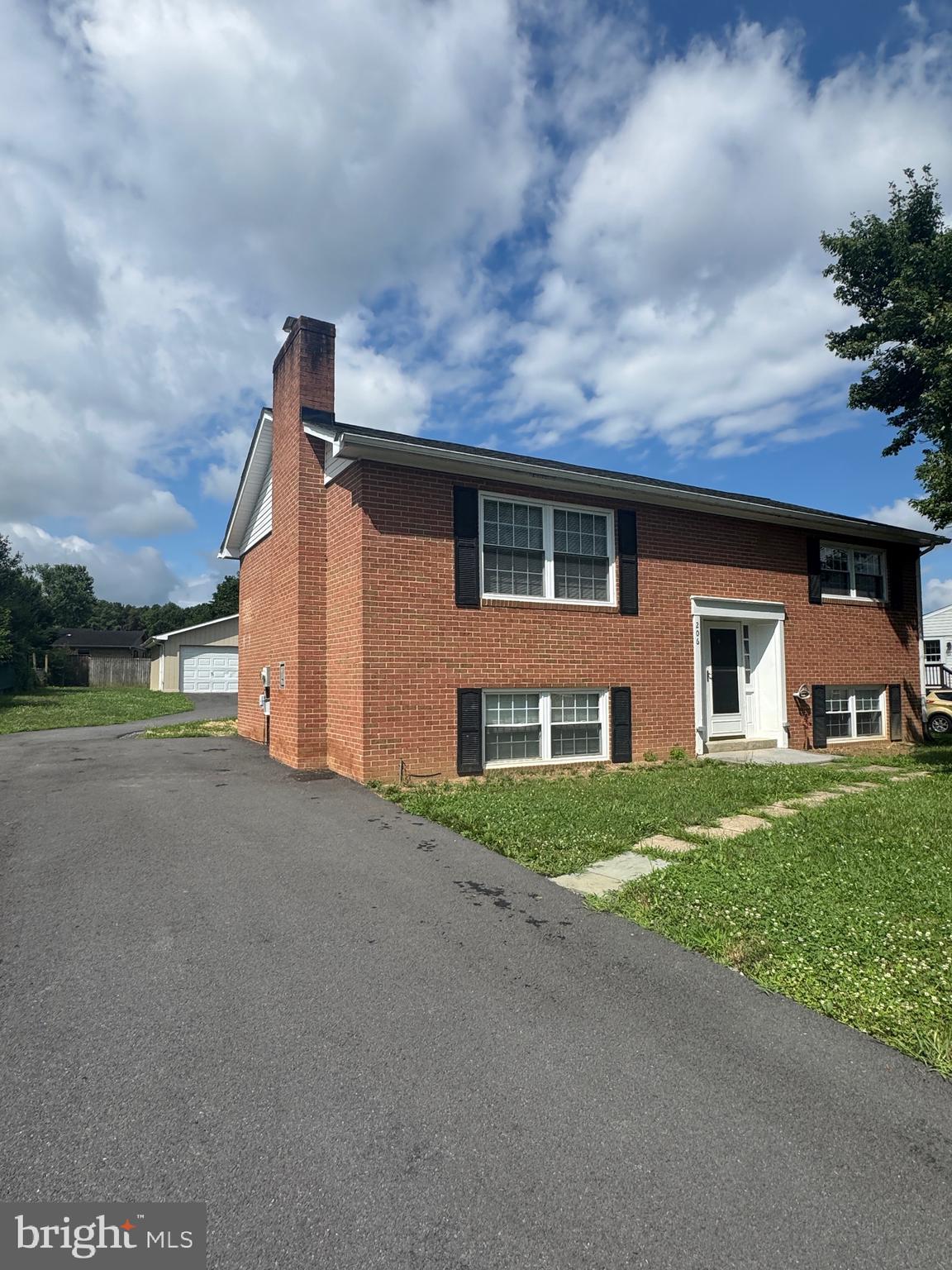 NONE AVAILABLE - Residential Lease