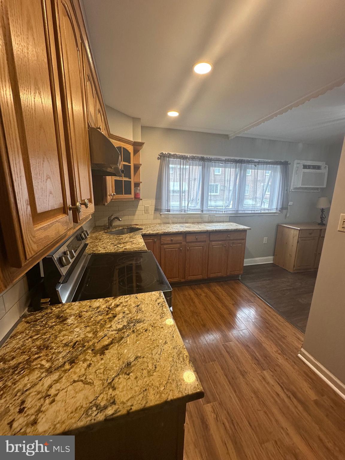 TACONY - Residential