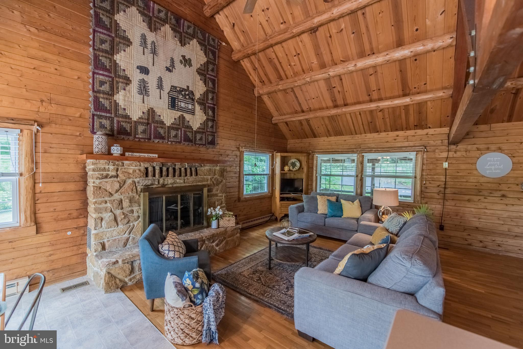 VANCLEVESVILLE - Residential