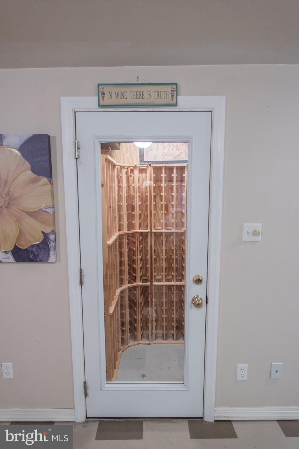 VANCLEVESVILLE - Residential