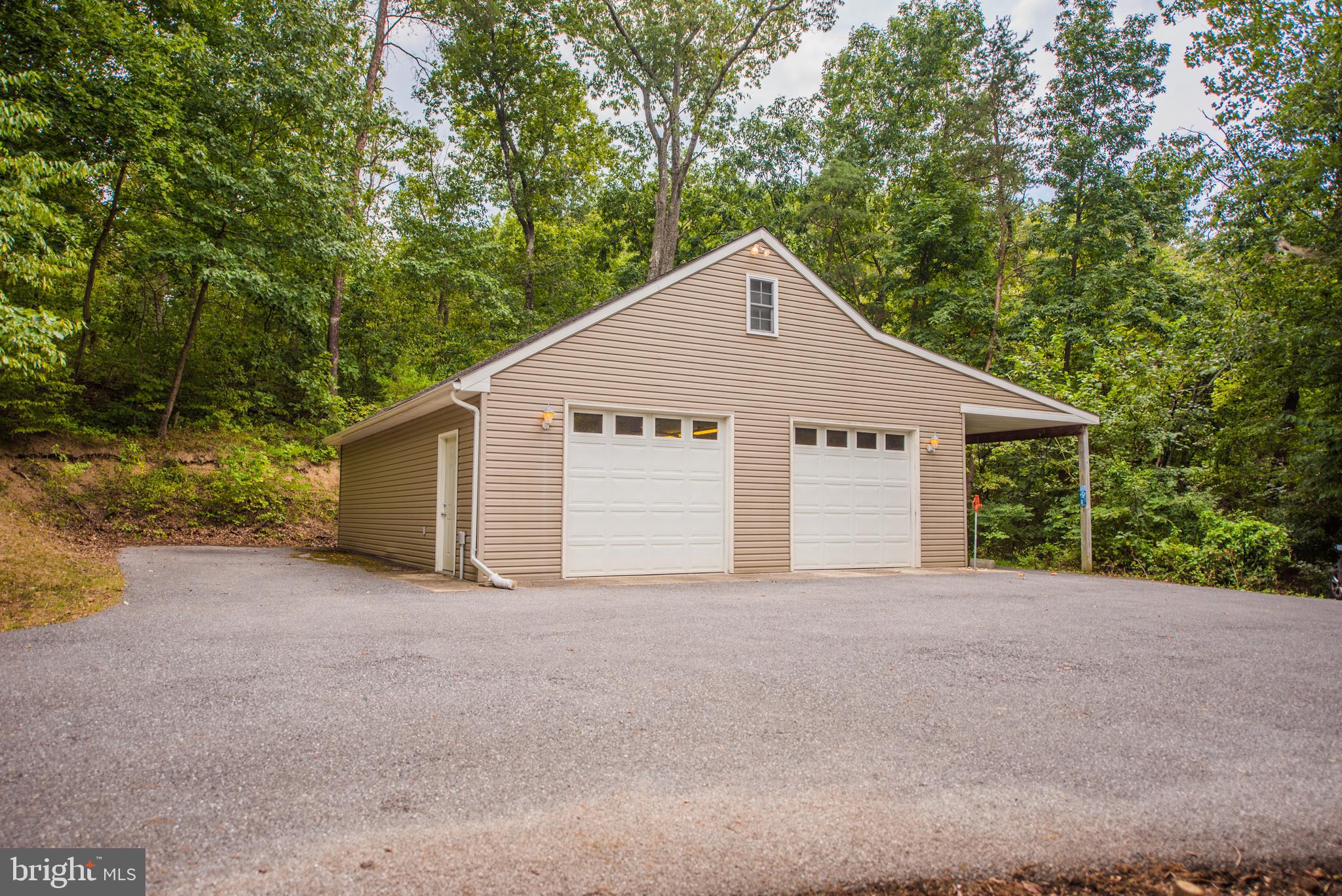 VANCLEVESVILLE - Residential