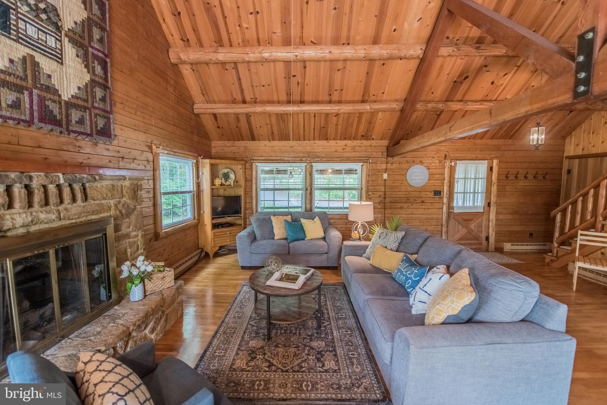 VANCLEVESVILLE - Residential