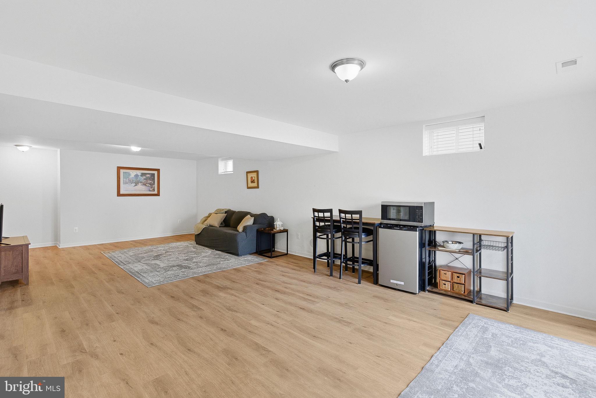 SHERIDAN ESTATES - Residential