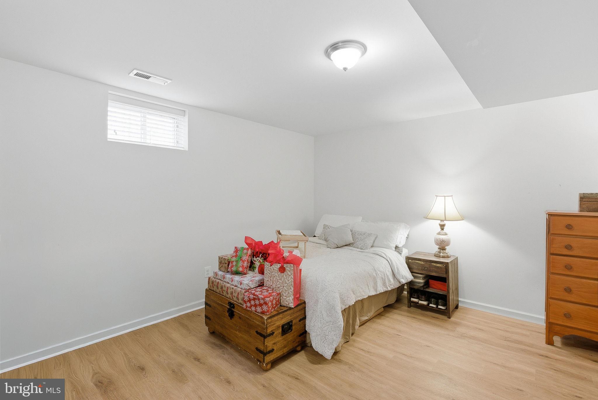 SHERIDAN ESTATES - Residential