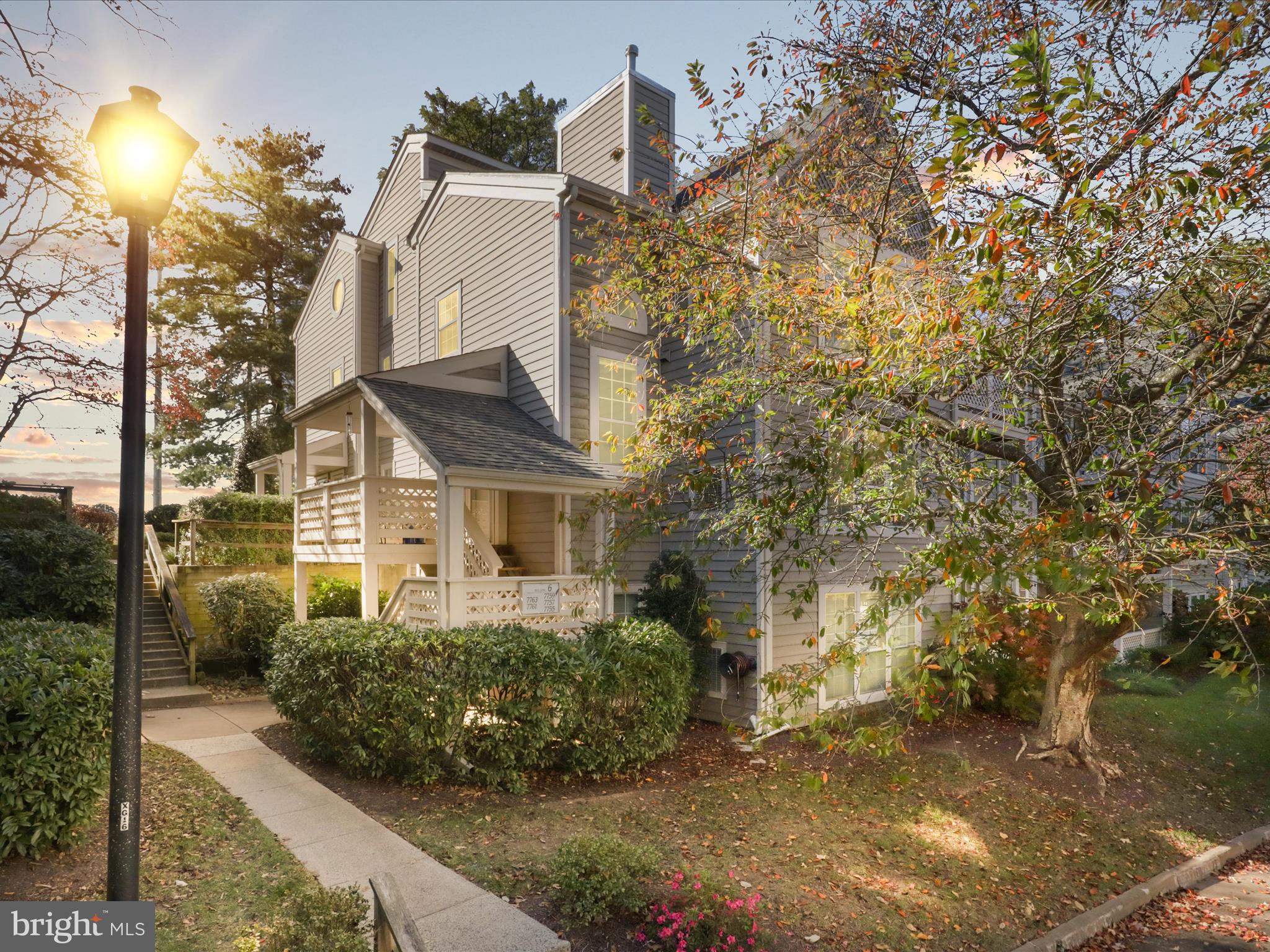 7757 WILLOW POINT DRIVE 7757