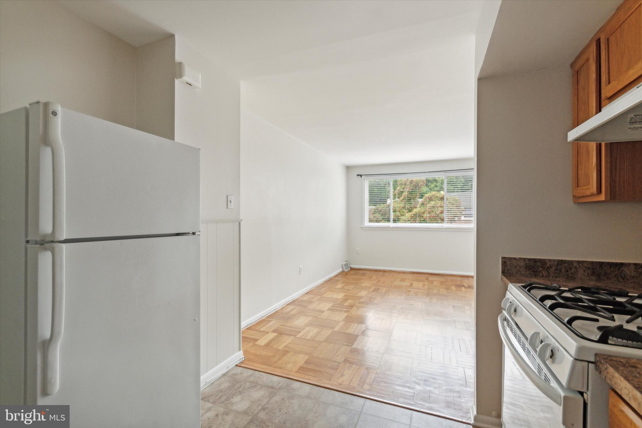 ROXBOROUGH - Residential Lease