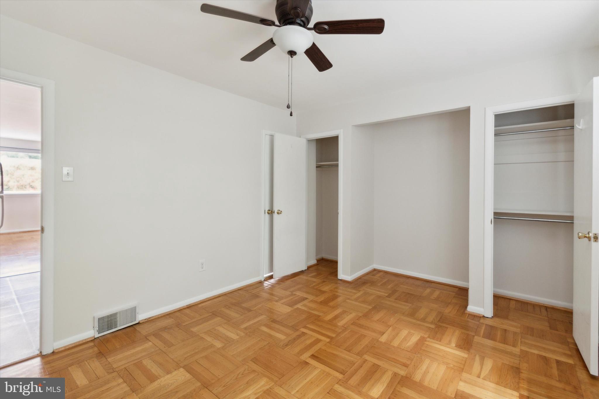 ROXBOROUGH - Residential Lease