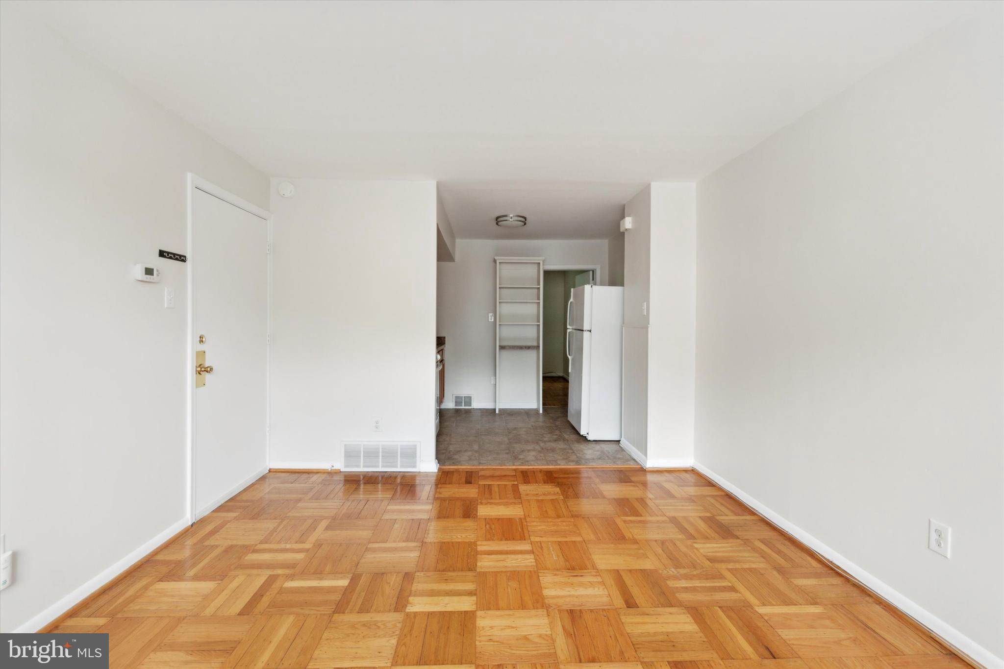 ROXBOROUGH - Residential Lease