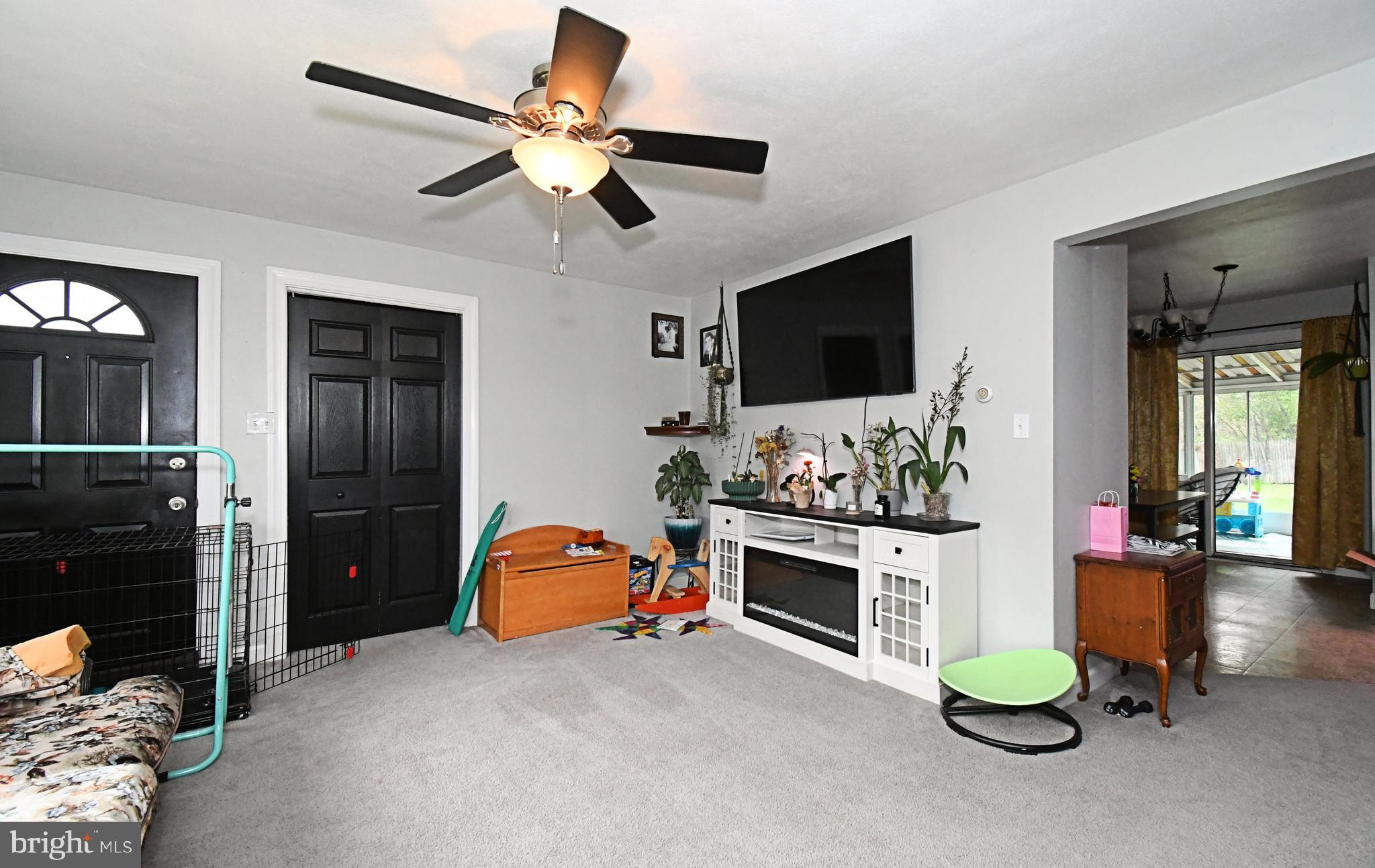 SWEETBRIAR - Residential