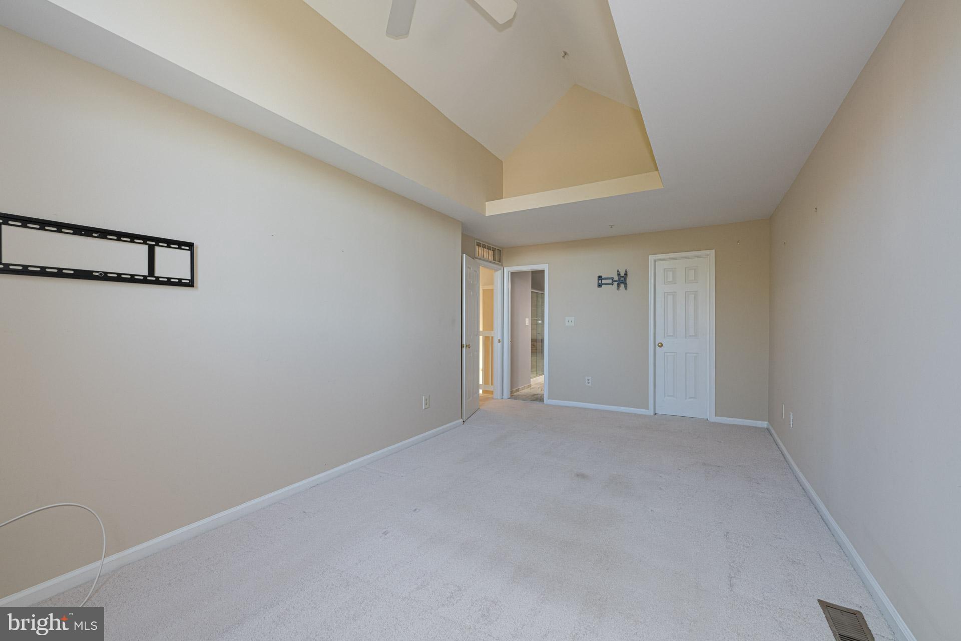 BALDWIN GROVE - Residential