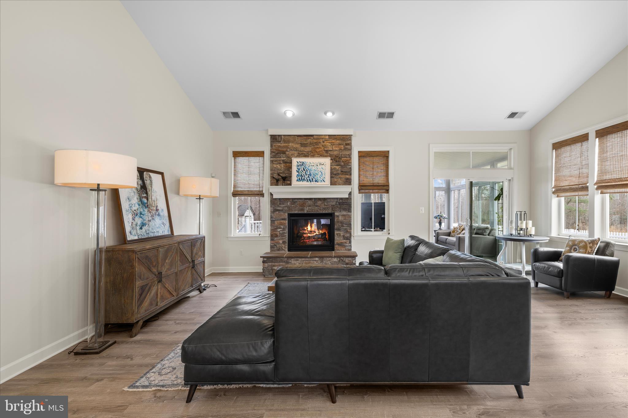 31299 LAKEVIEW BOULEVARD