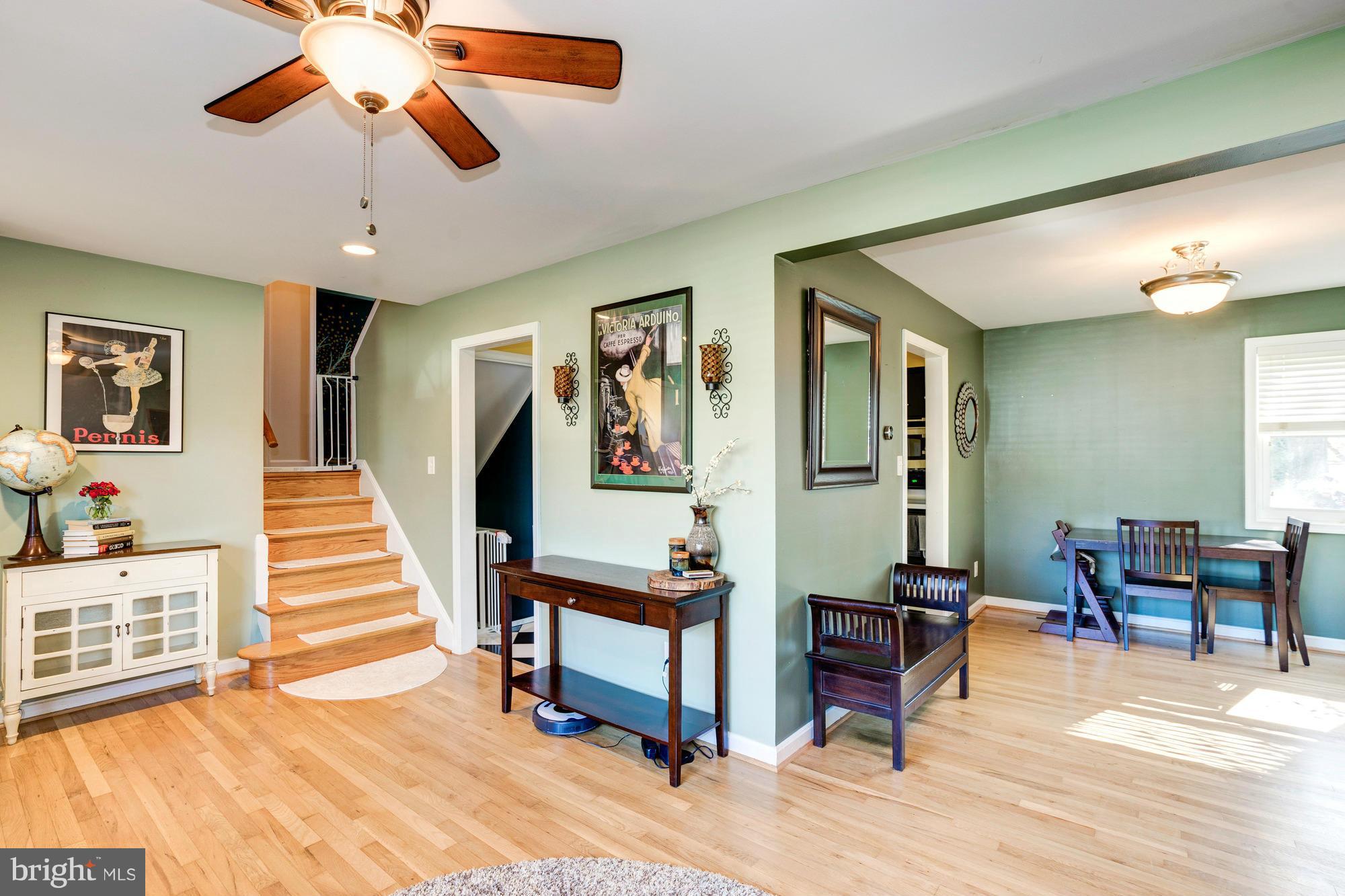 LYNBROOK - Residential