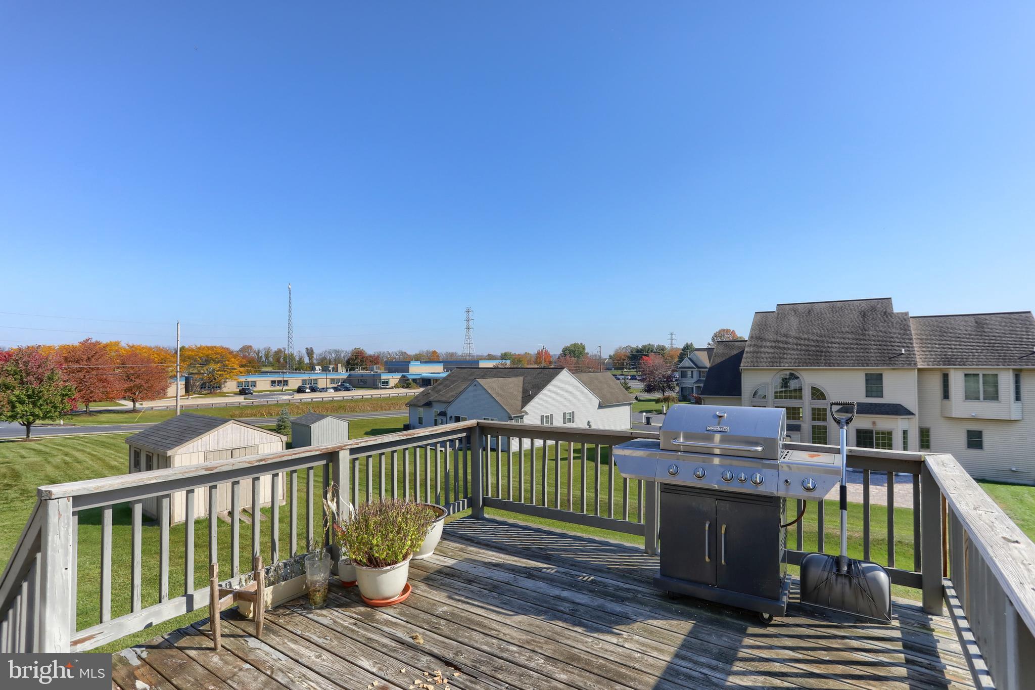 NARROW'S GLEN - Residential