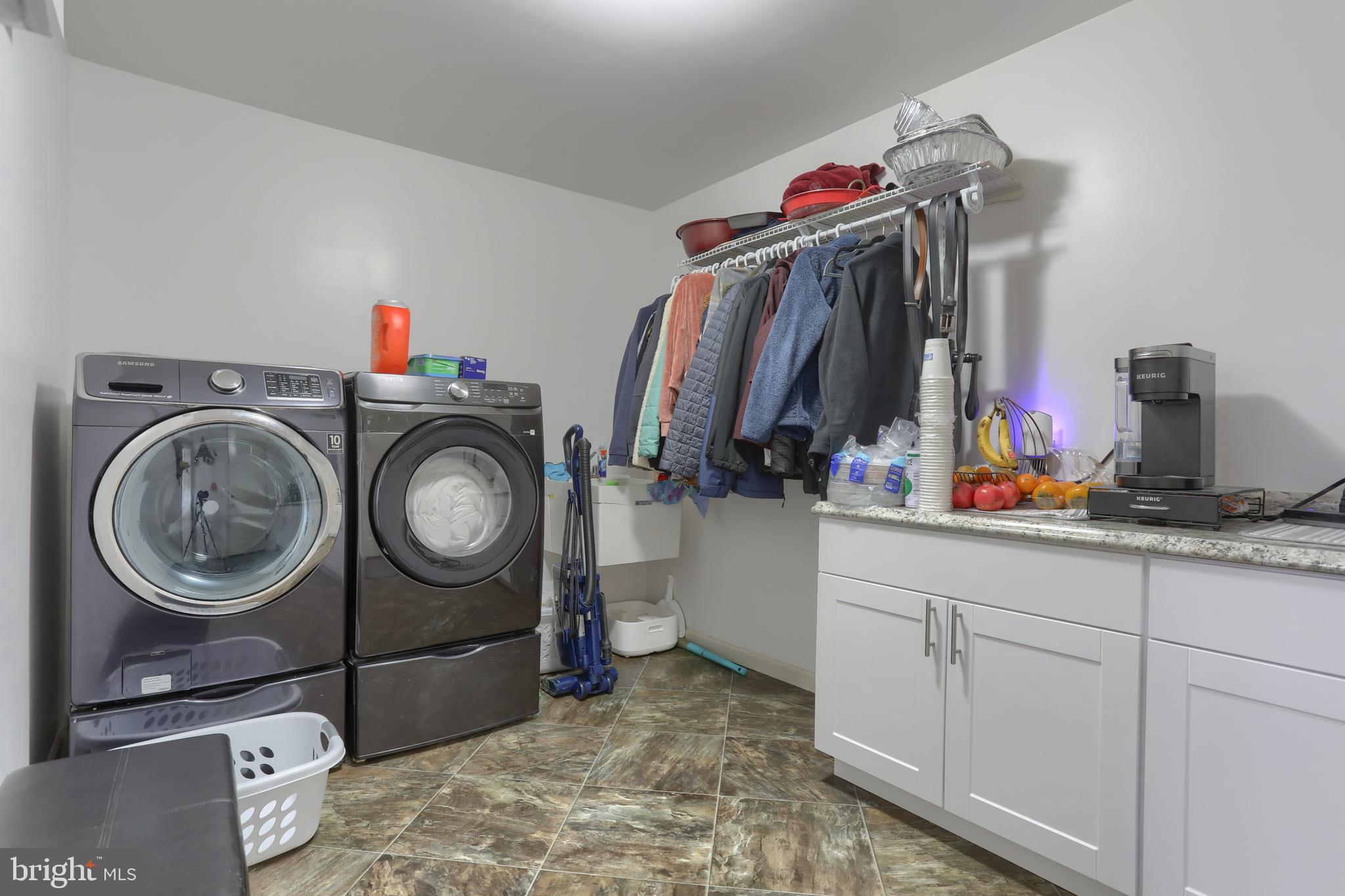 NARROW'S GLEN - Residential