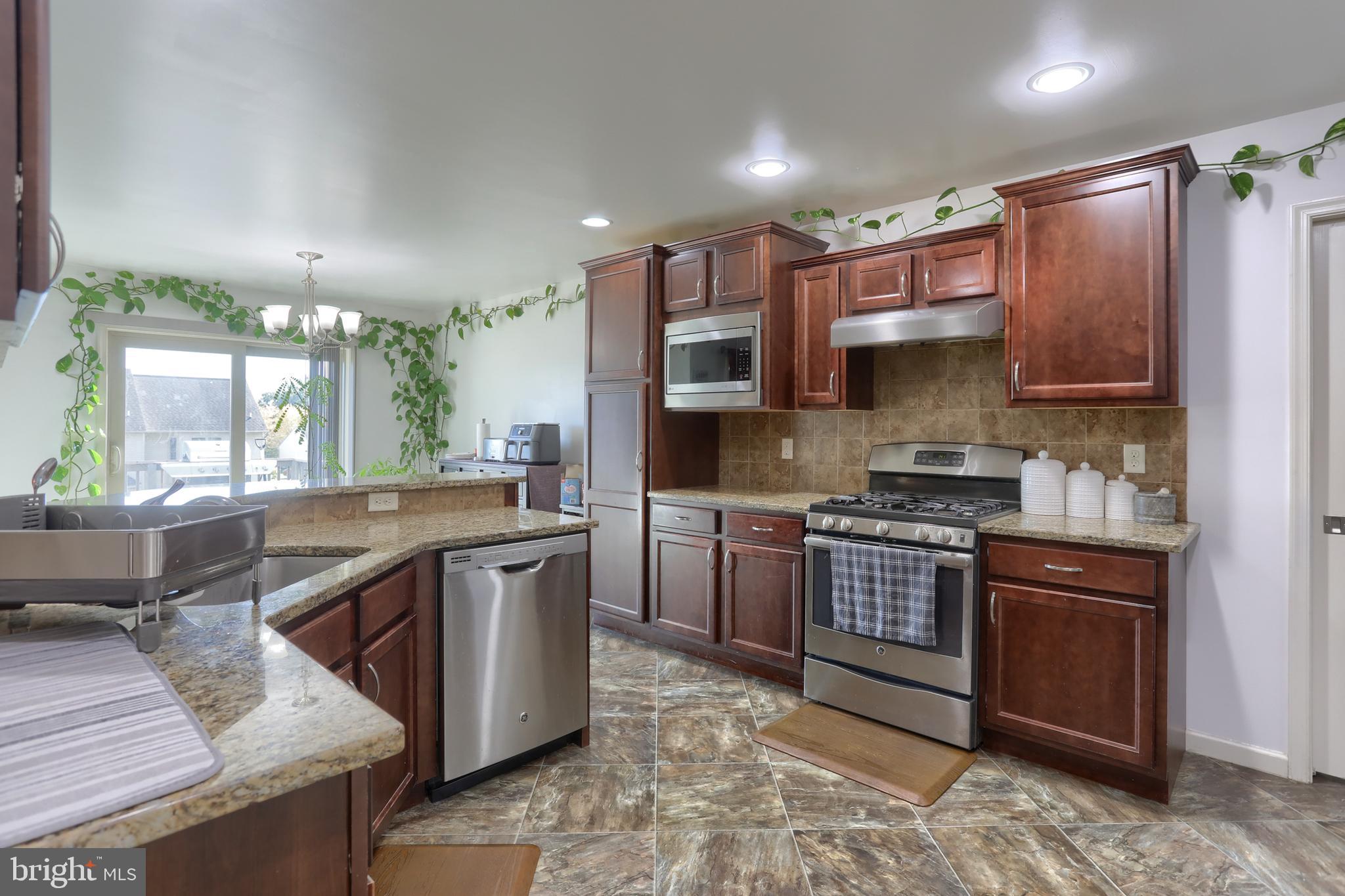 NARROW'S GLEN - Residential