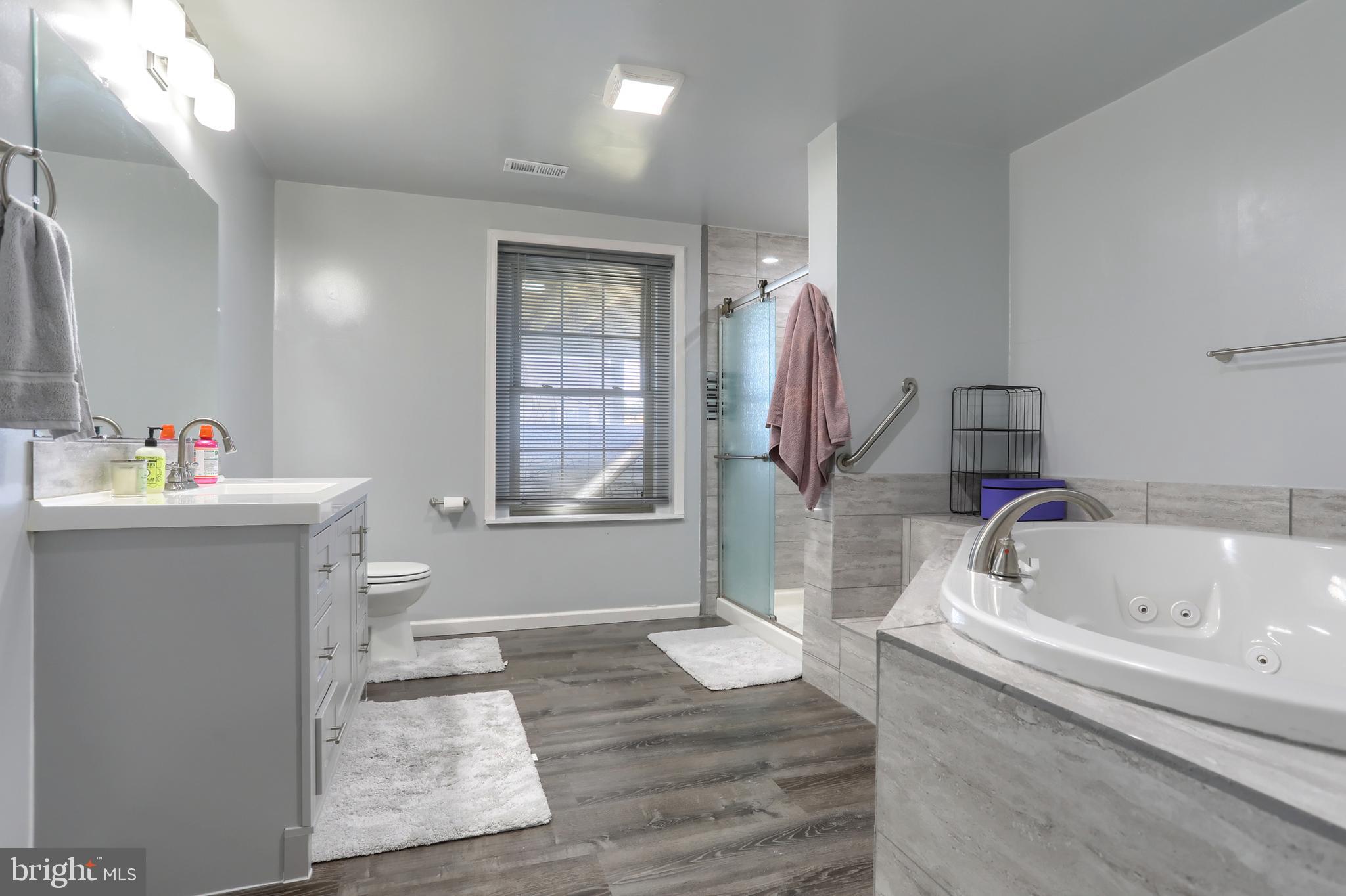 NARROW'S GLEN - Residential