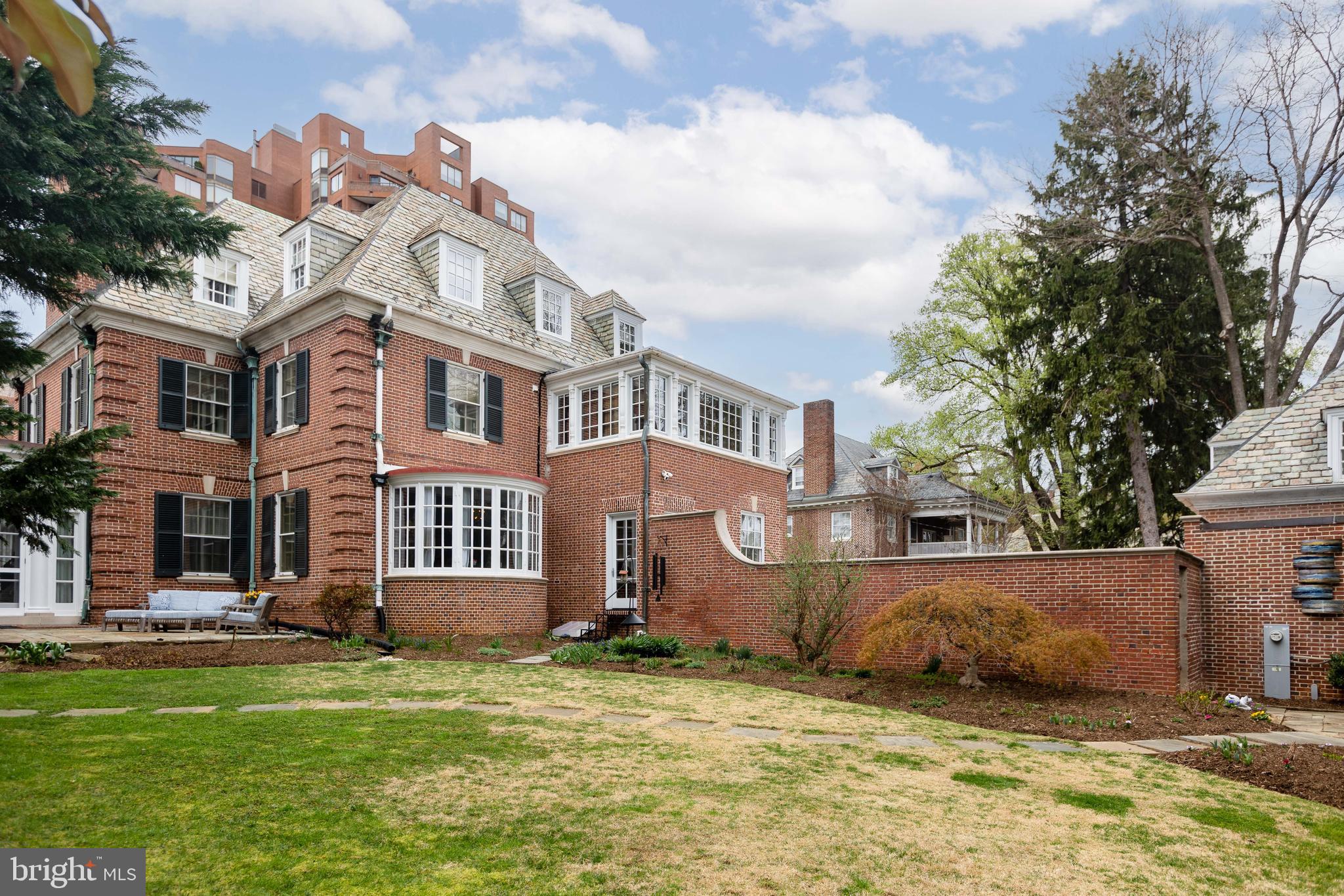 GUILFORD - Residential