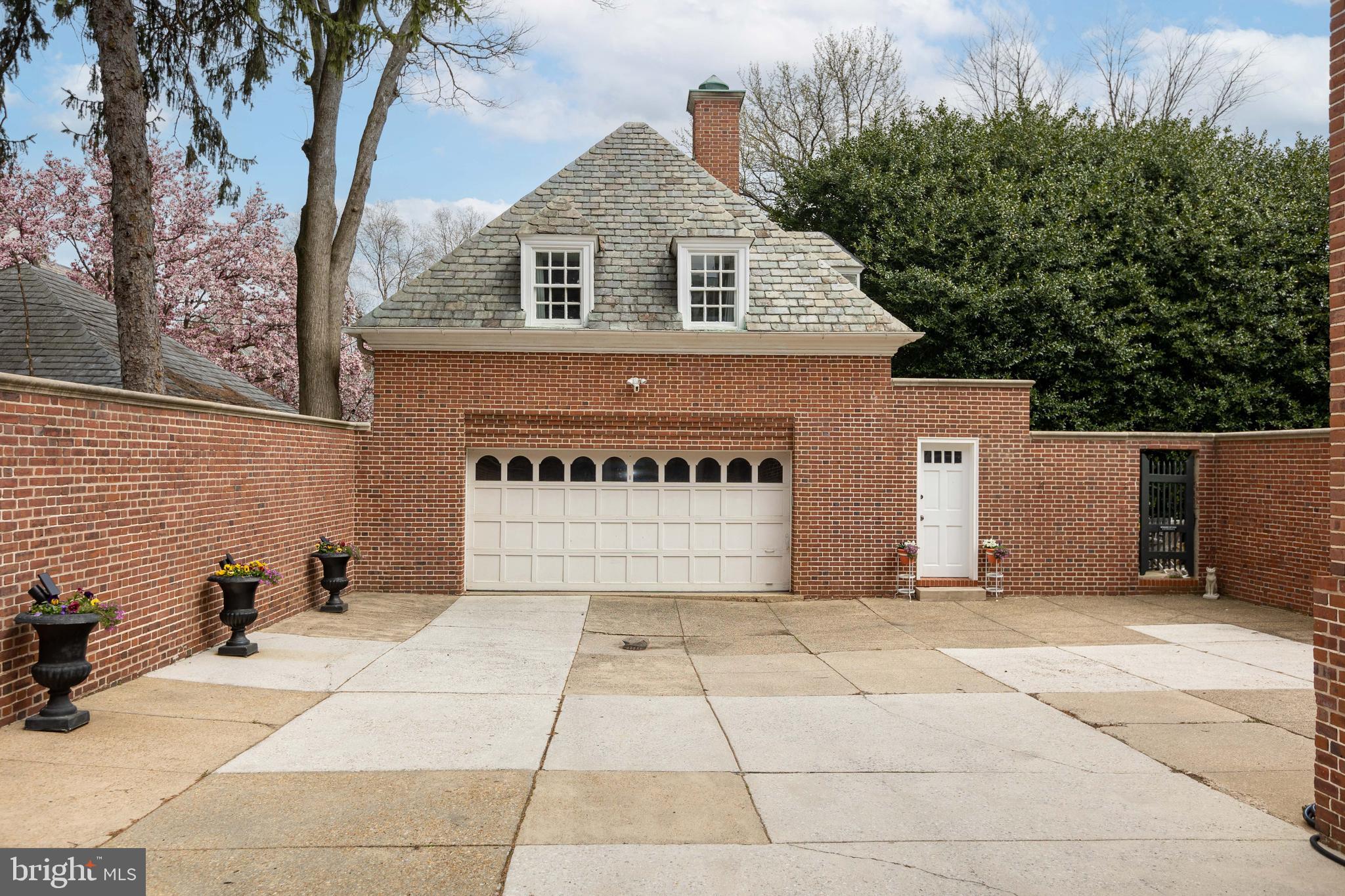 GUILFORD - Residential