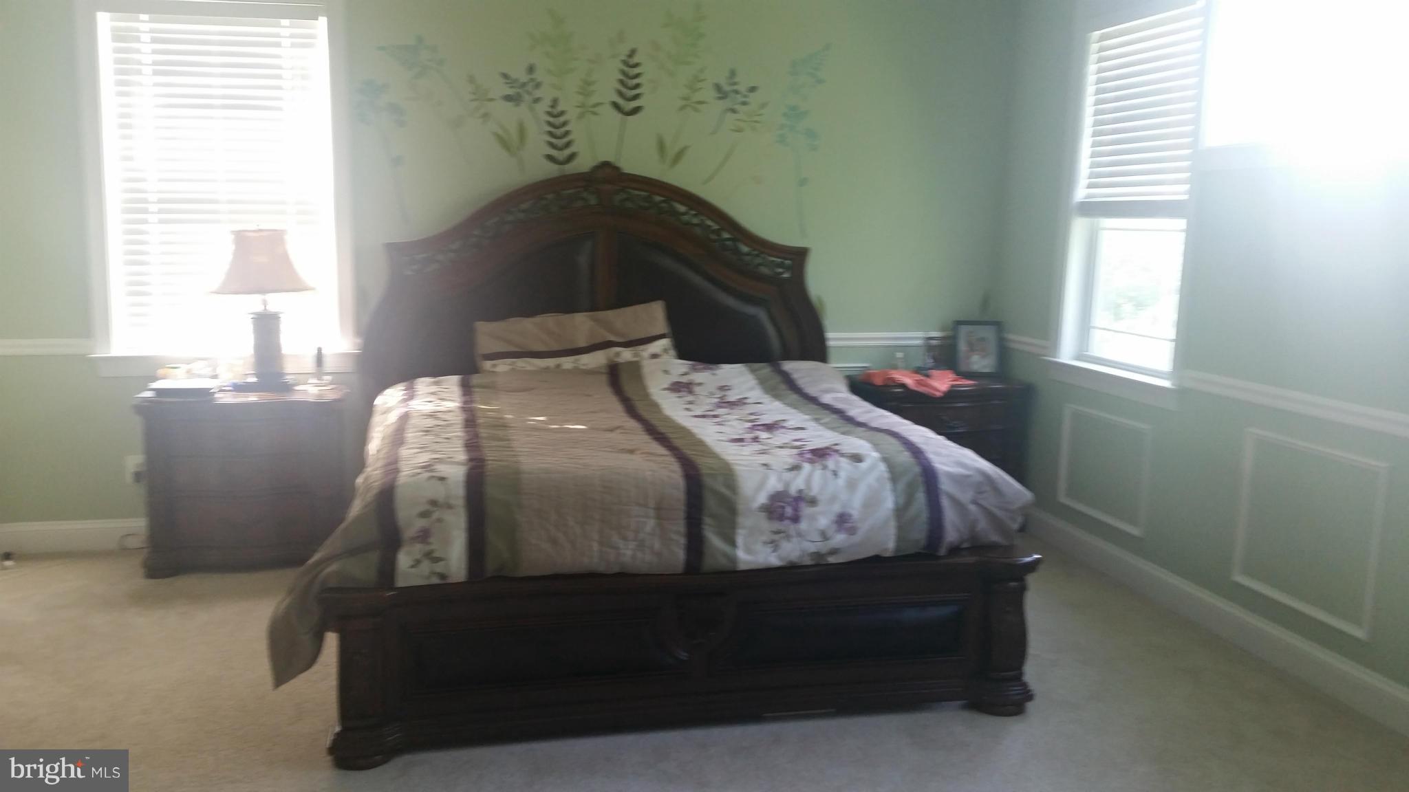 LAUREL HILL LANDBAY - Residential Lease