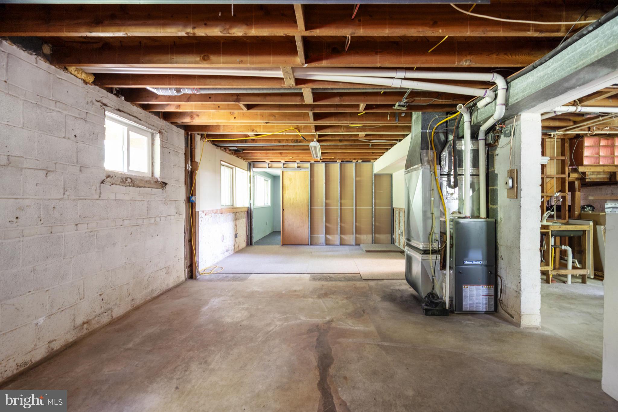 SULGRAVE MANOR - Residential