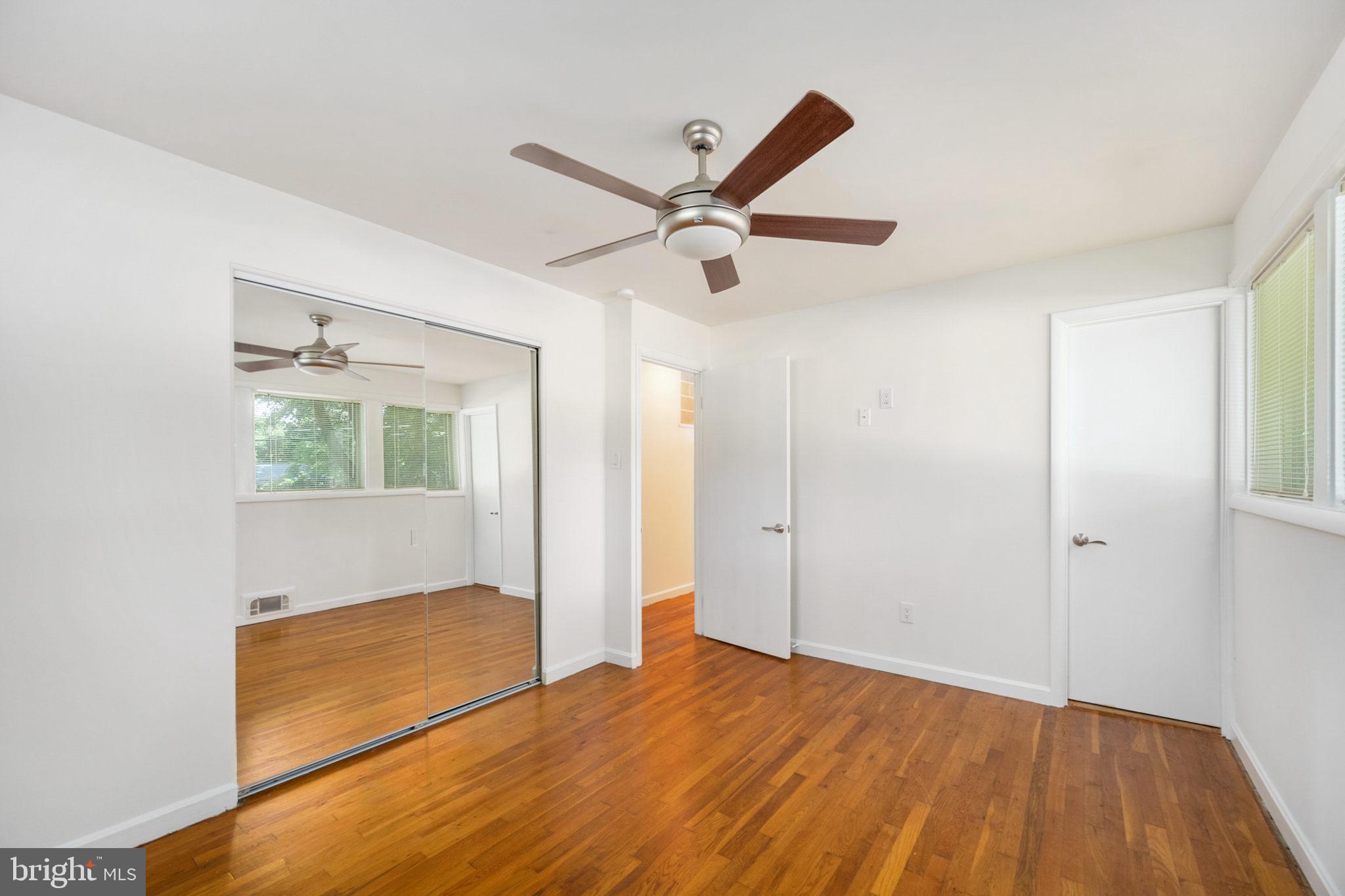 SULGRAVE MANOR - Residential