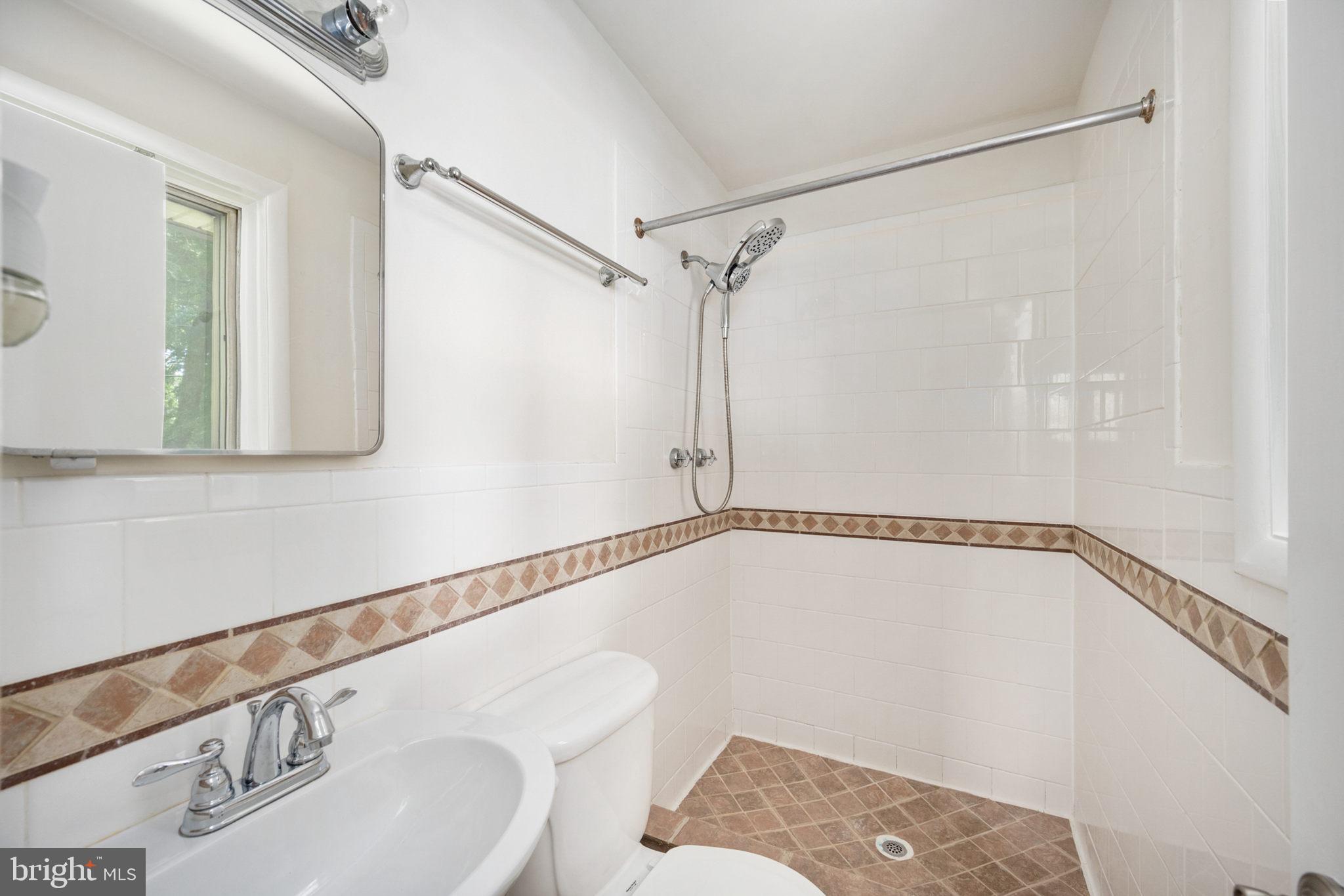 SULGRAVE MANOR - Residential