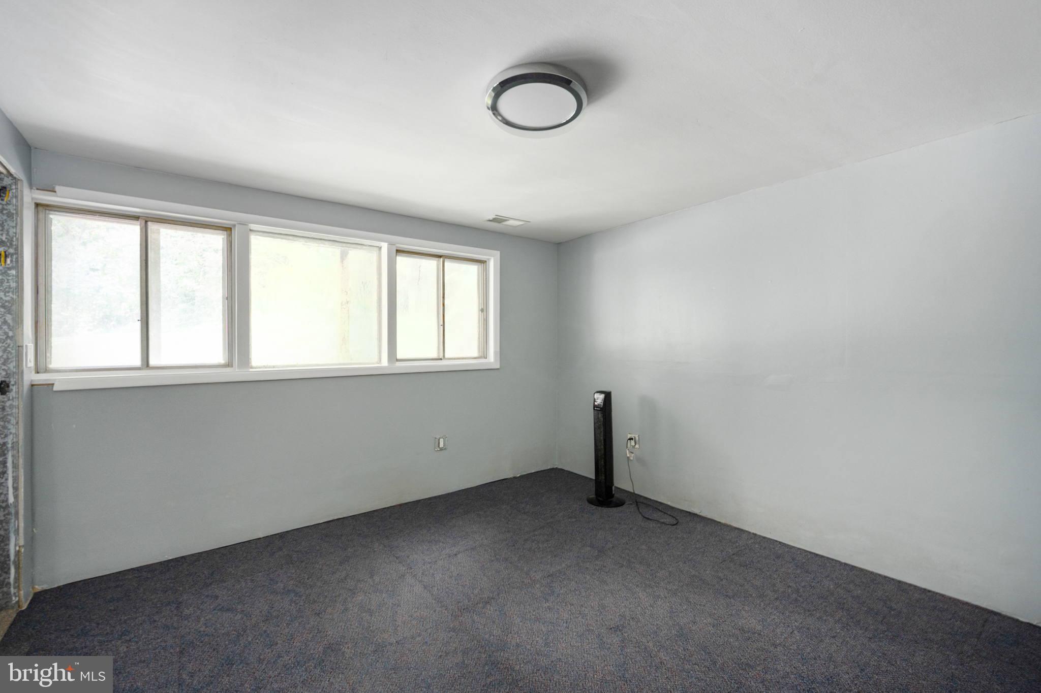 SULGRAVE MANOR - Residential