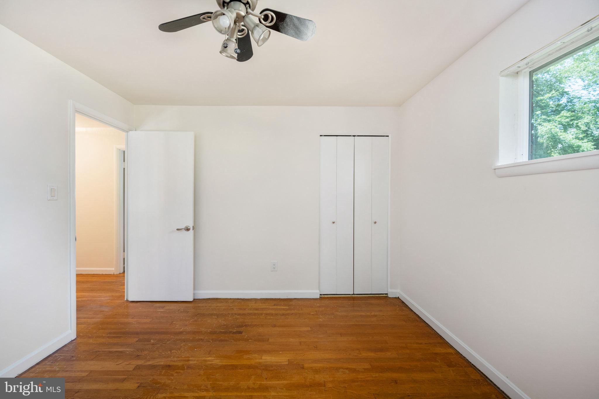 SULGRAVE MANOR - Residential