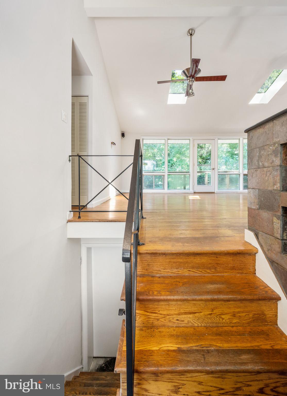 SULGRAVE MANOR - Residential