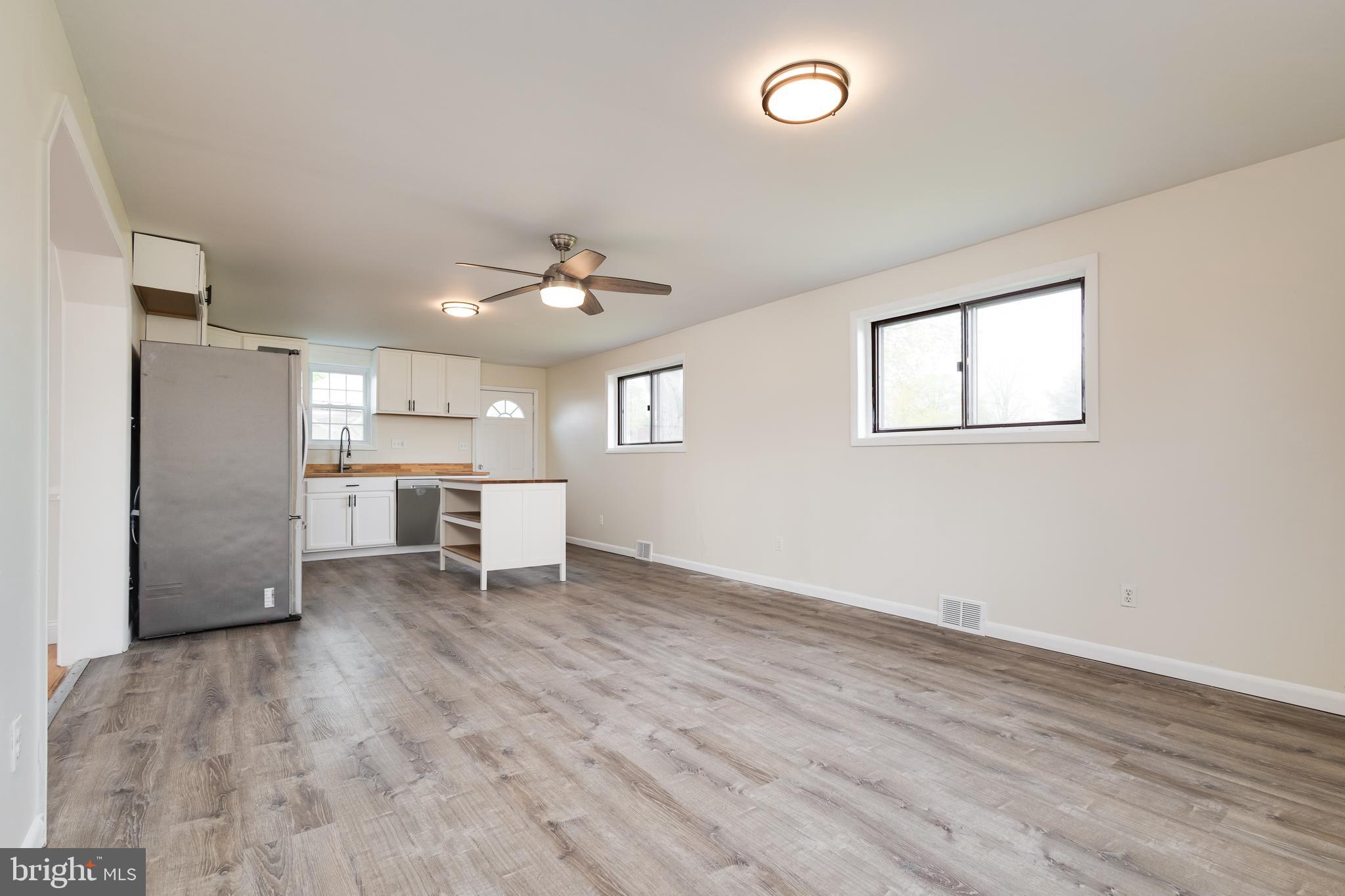 ROSE HILL FARMS - Residential