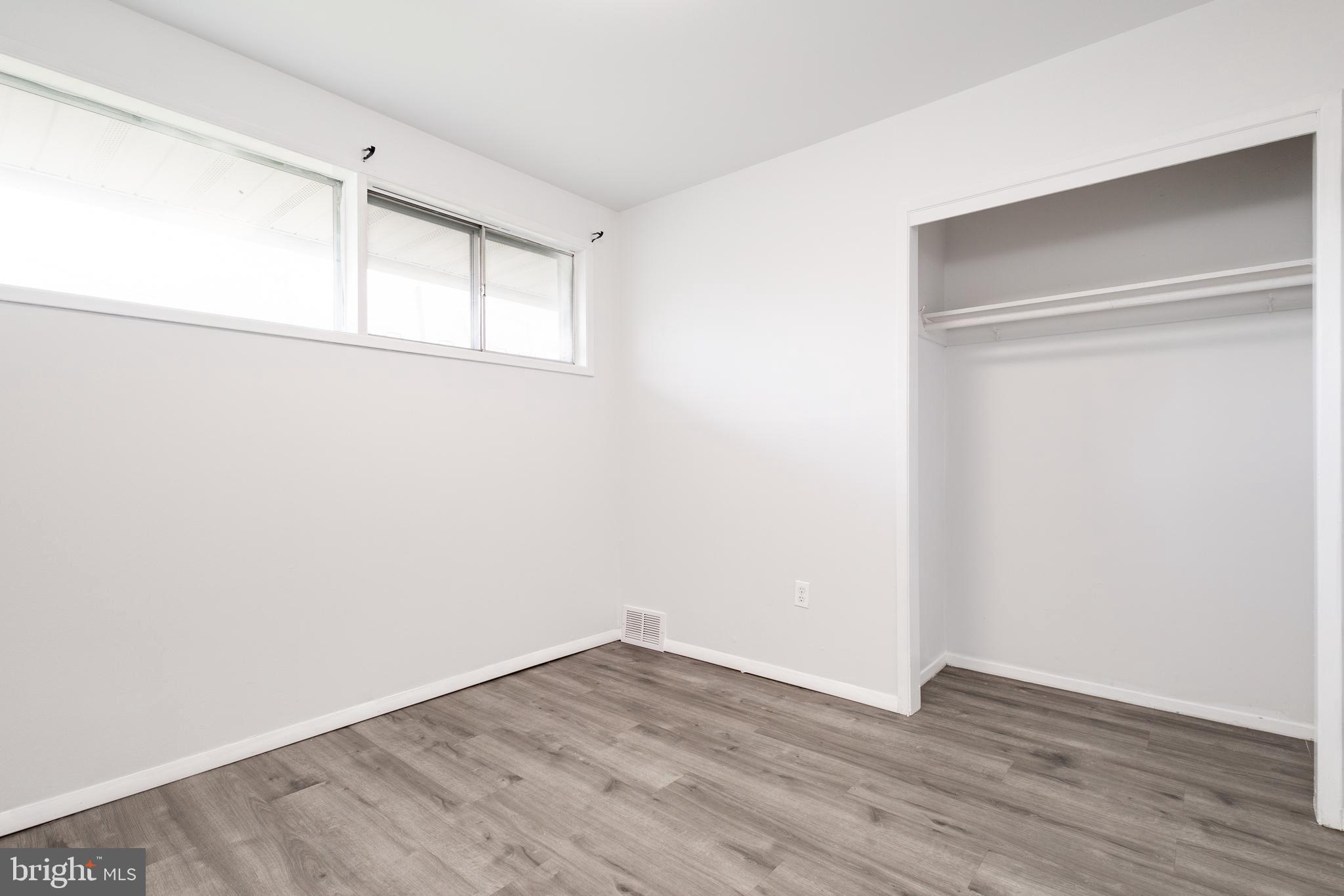 ROSE HILL FARMS - Residential