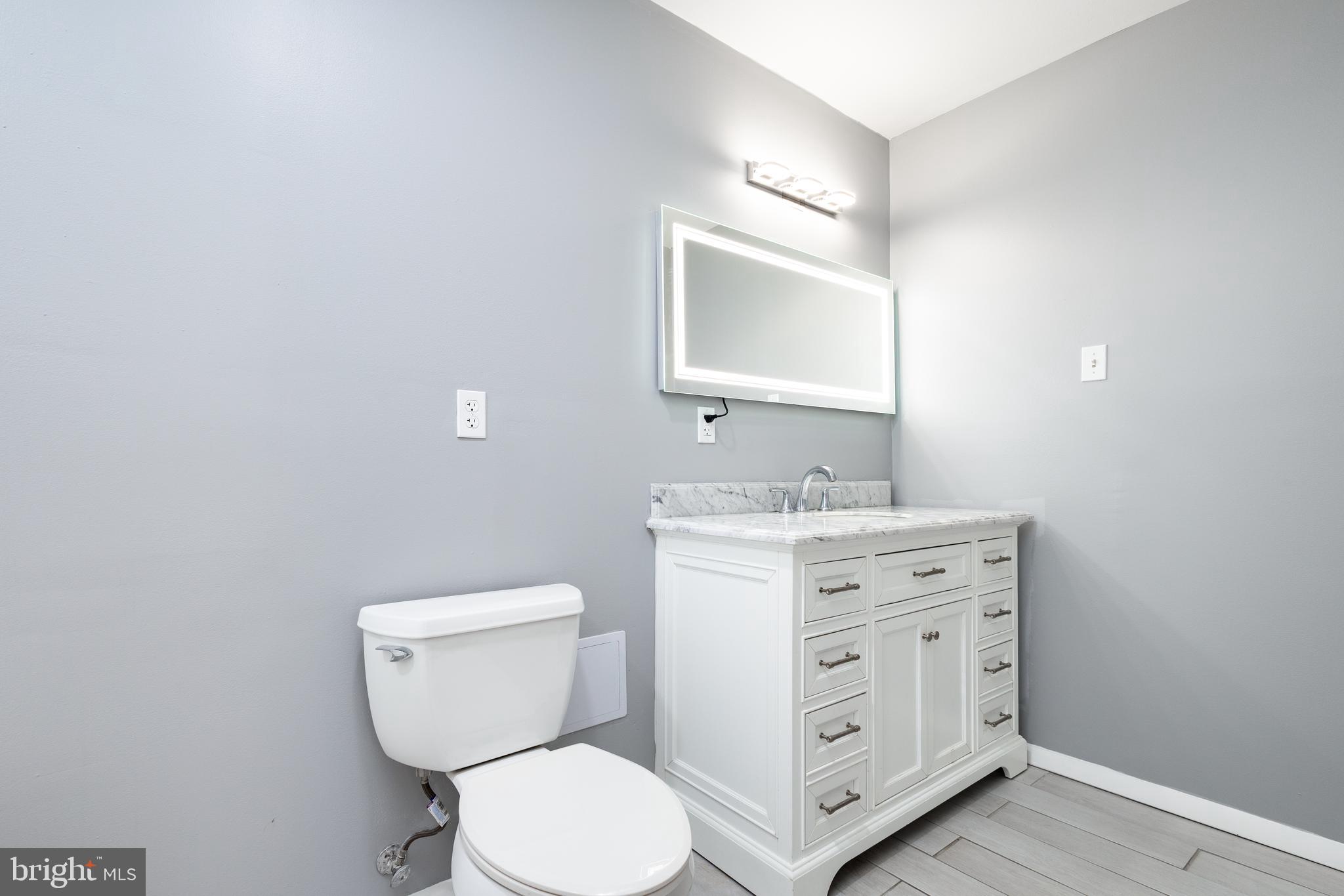 ROSE HILL FARMS - Residential