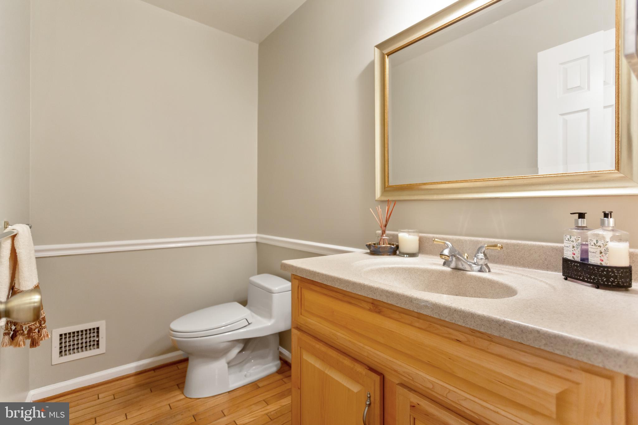 WARFIELDS RANGE - Residential