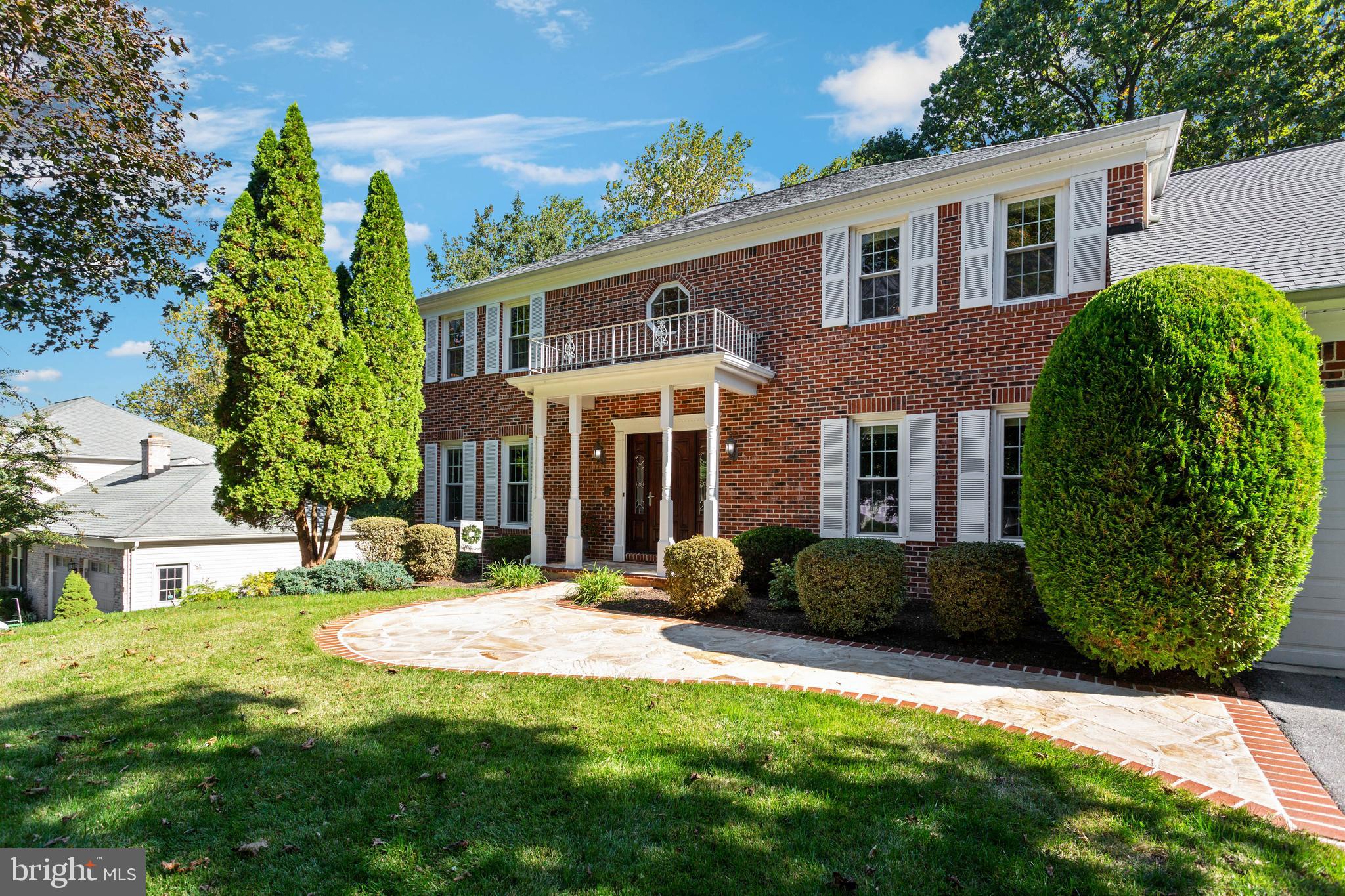 WARFIELDS RANGE - Residential