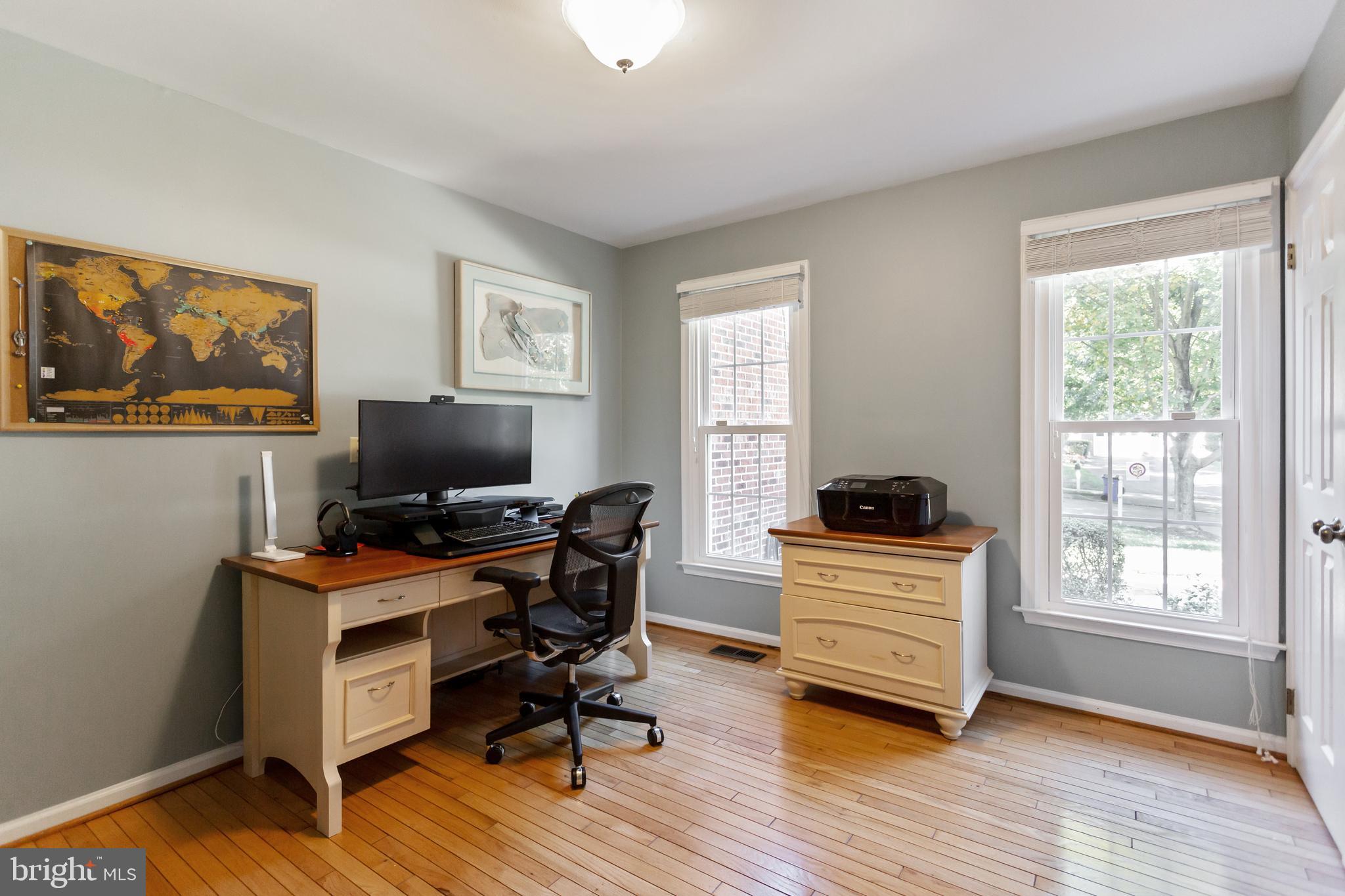 WARFIELDS RANGE - Residential