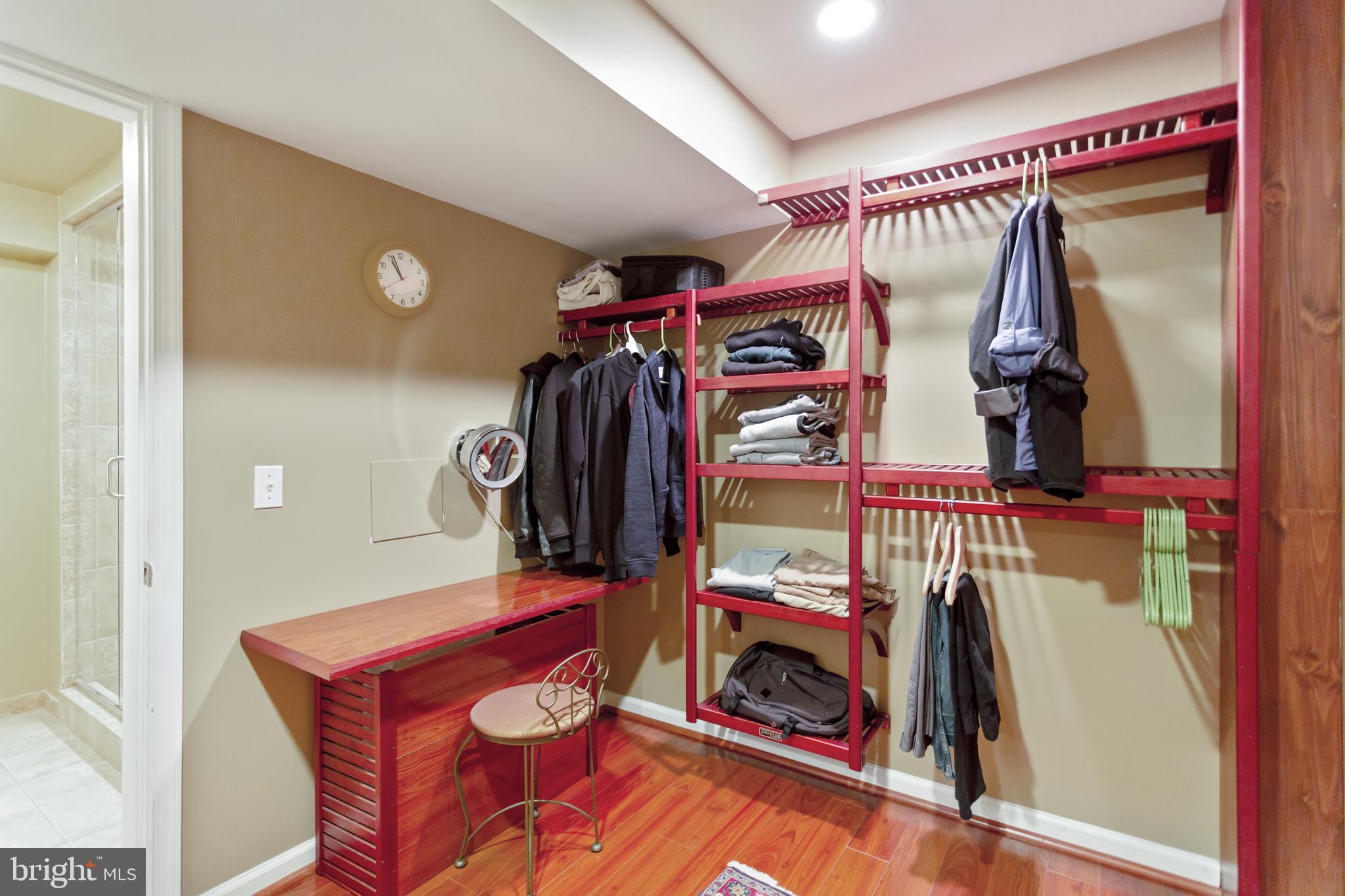 WARFIELDS RANGE - Residential